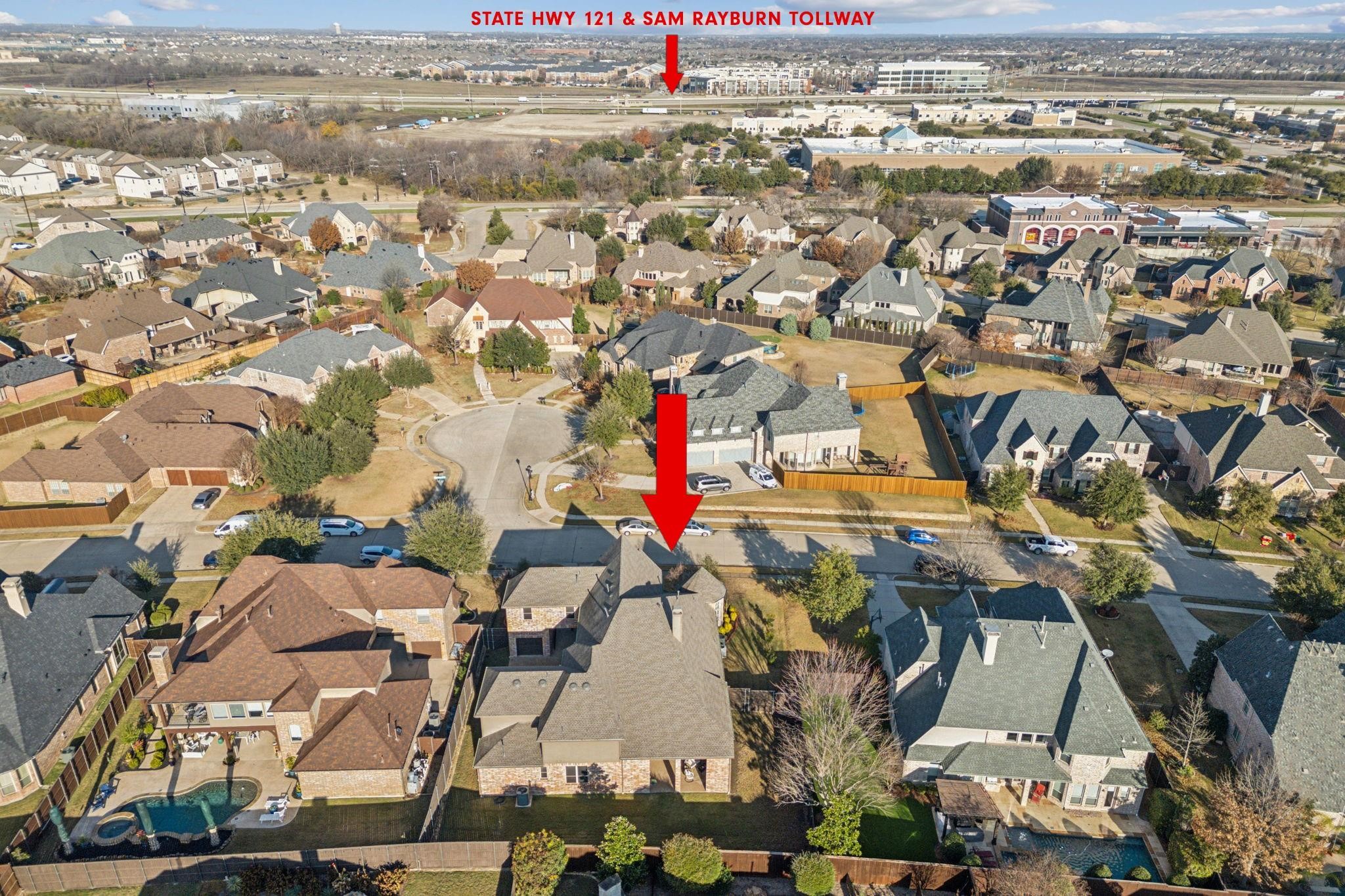 975 Southwick Lane