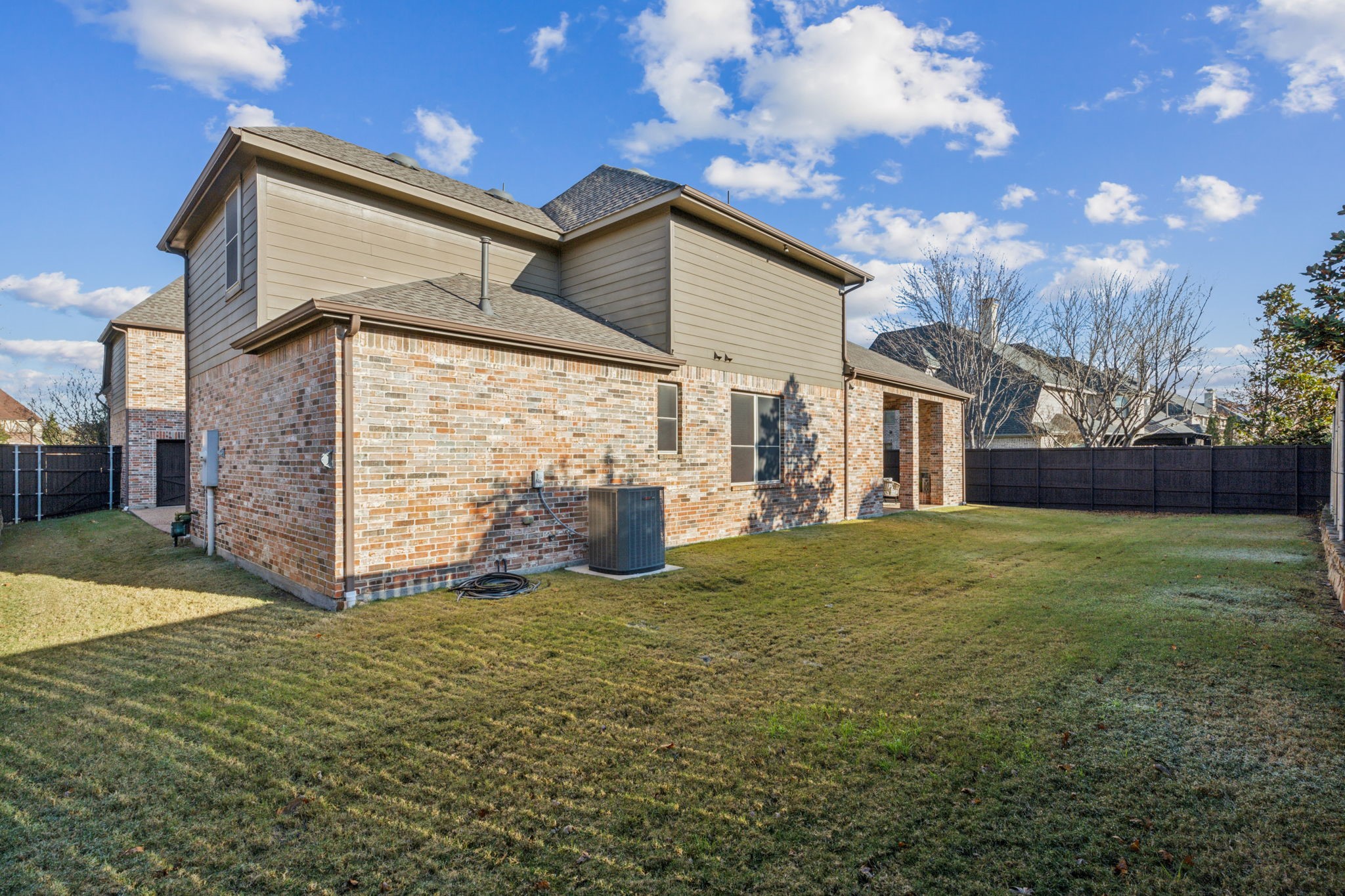 975 Southwick Lane