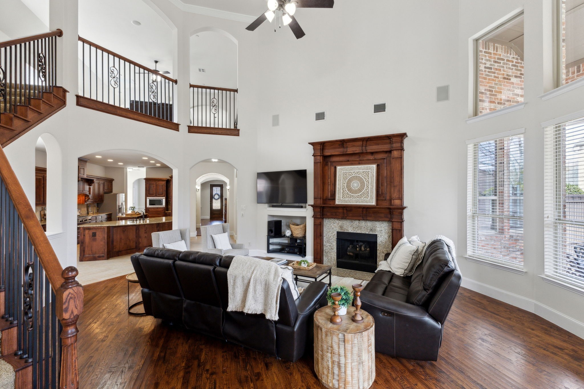 975 Southwick Lane