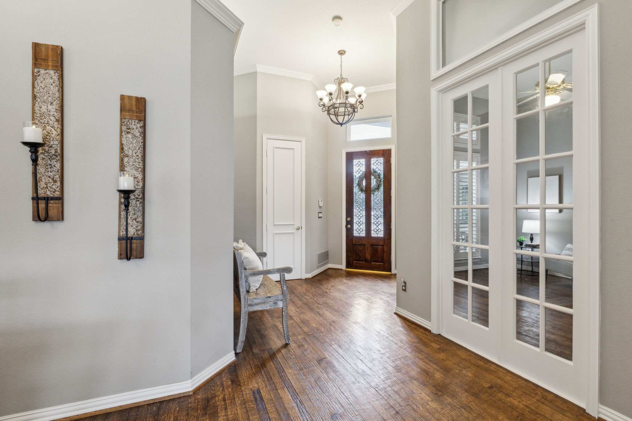 1008 Lake Point Circle