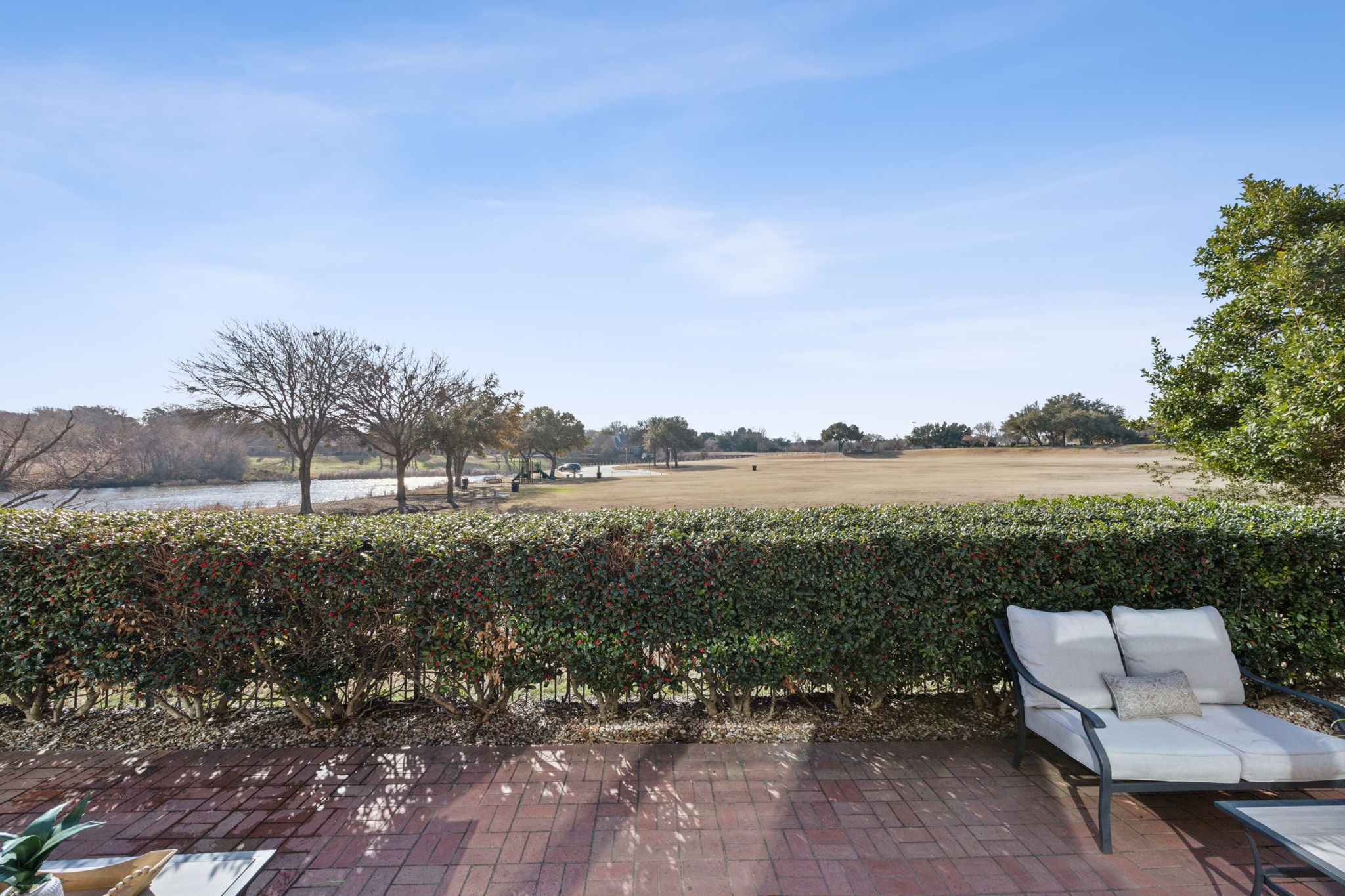 1008 Lake Point Circle