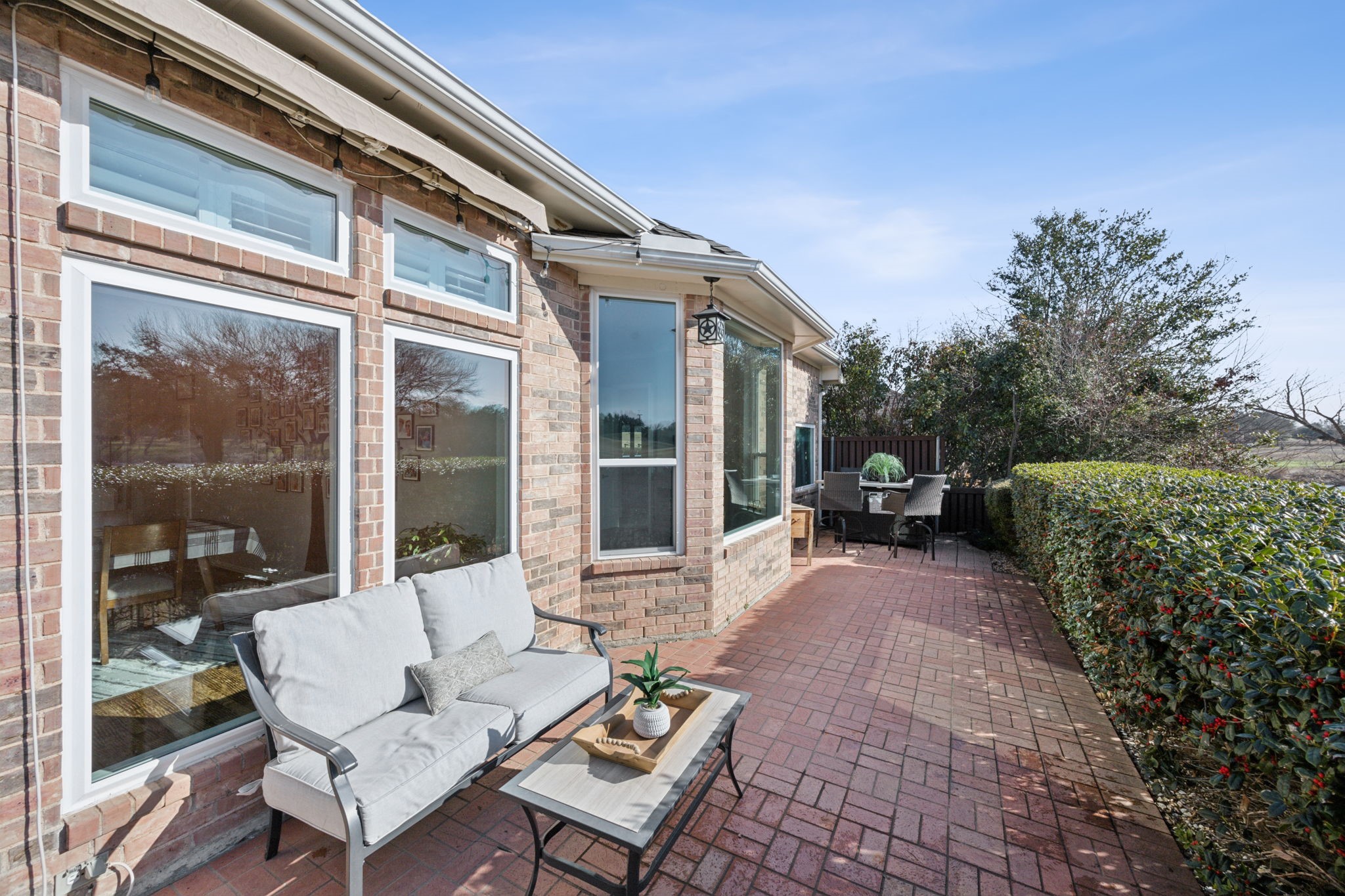 1008 Lake Point Circle