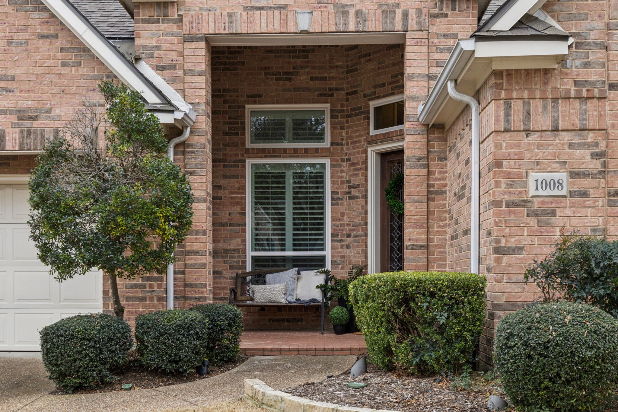 1008 Lake Point Circle