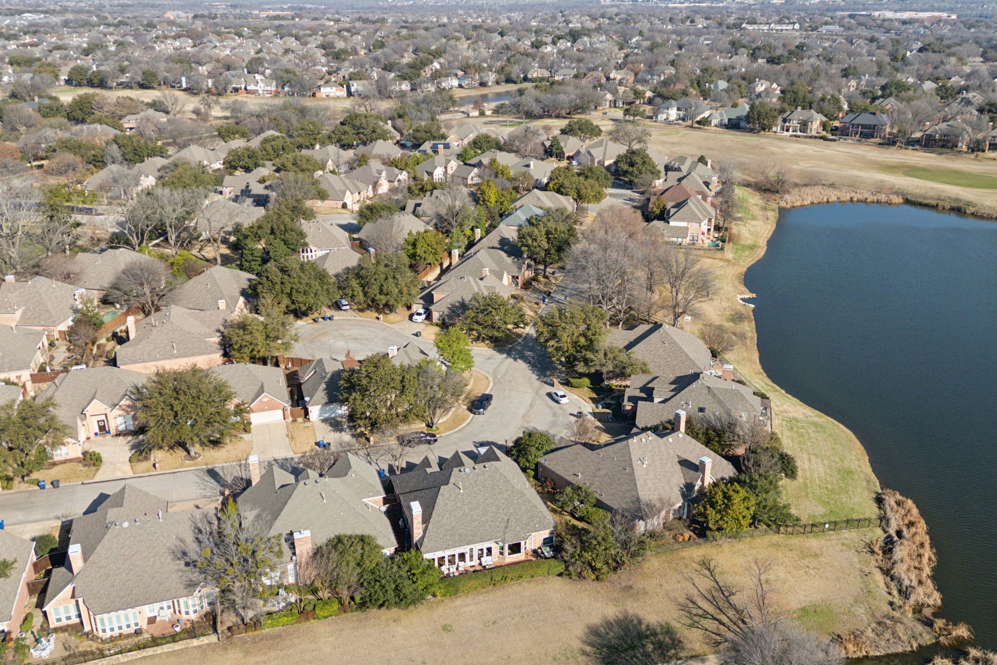 1008 Lake Point Circle