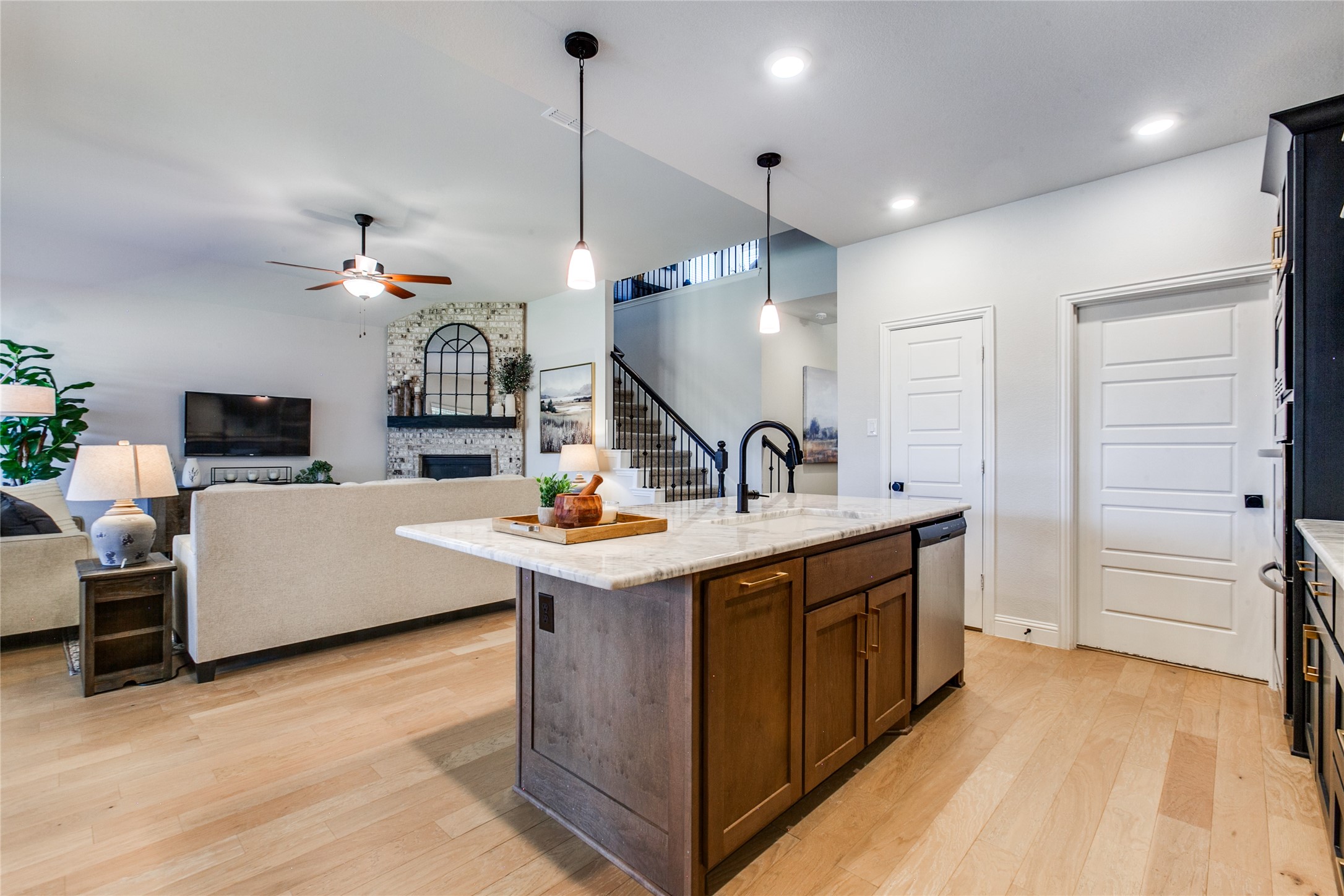 4013 Mockingbird Lane