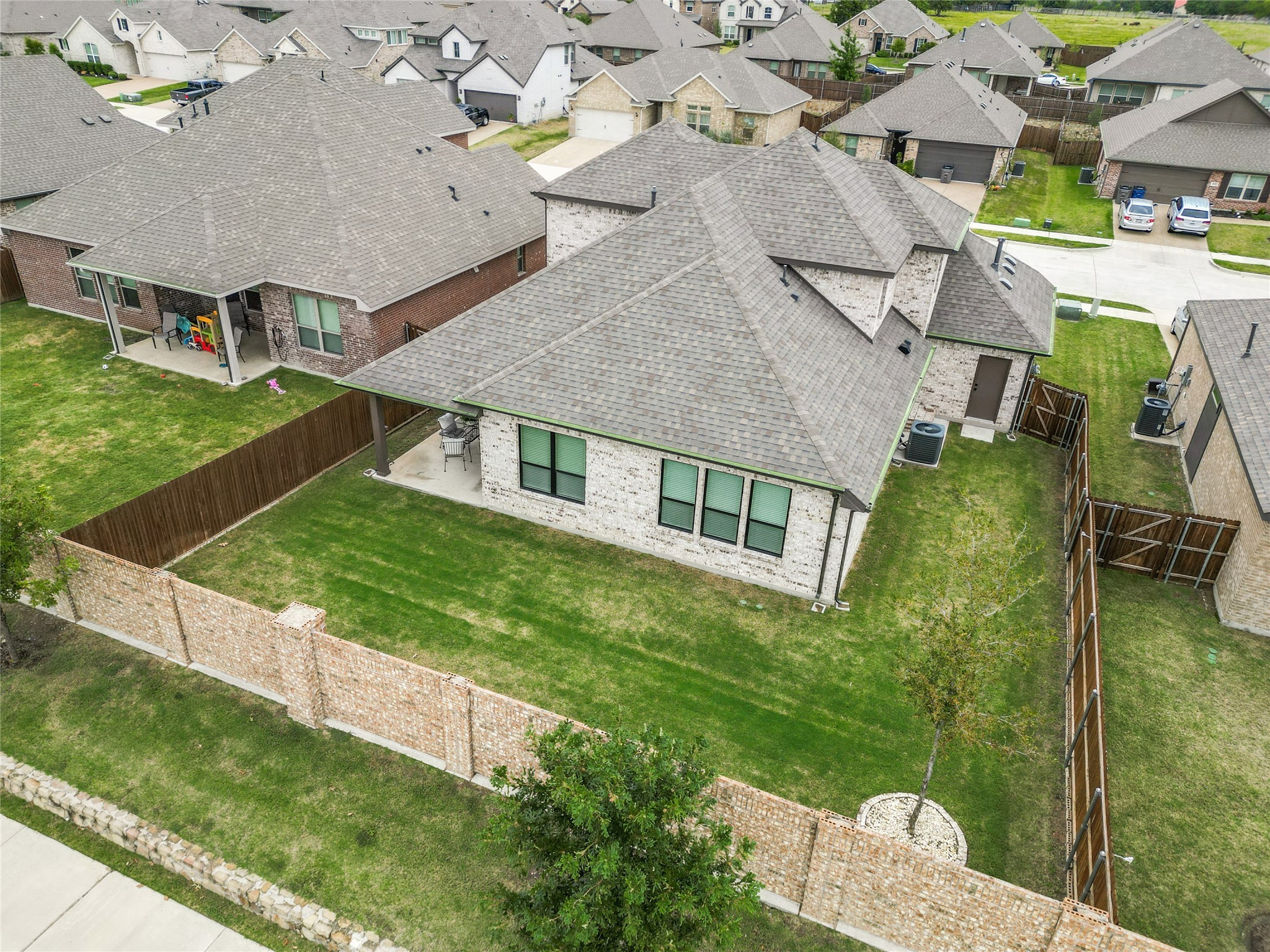 4013 Mockingbird Lane