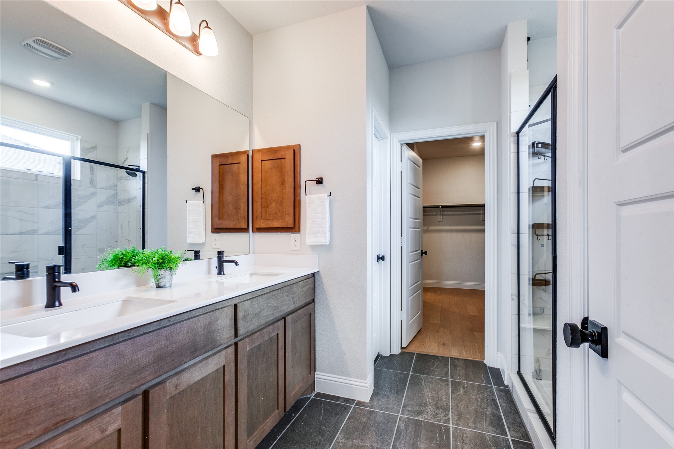 4013 Mockingbird Lane