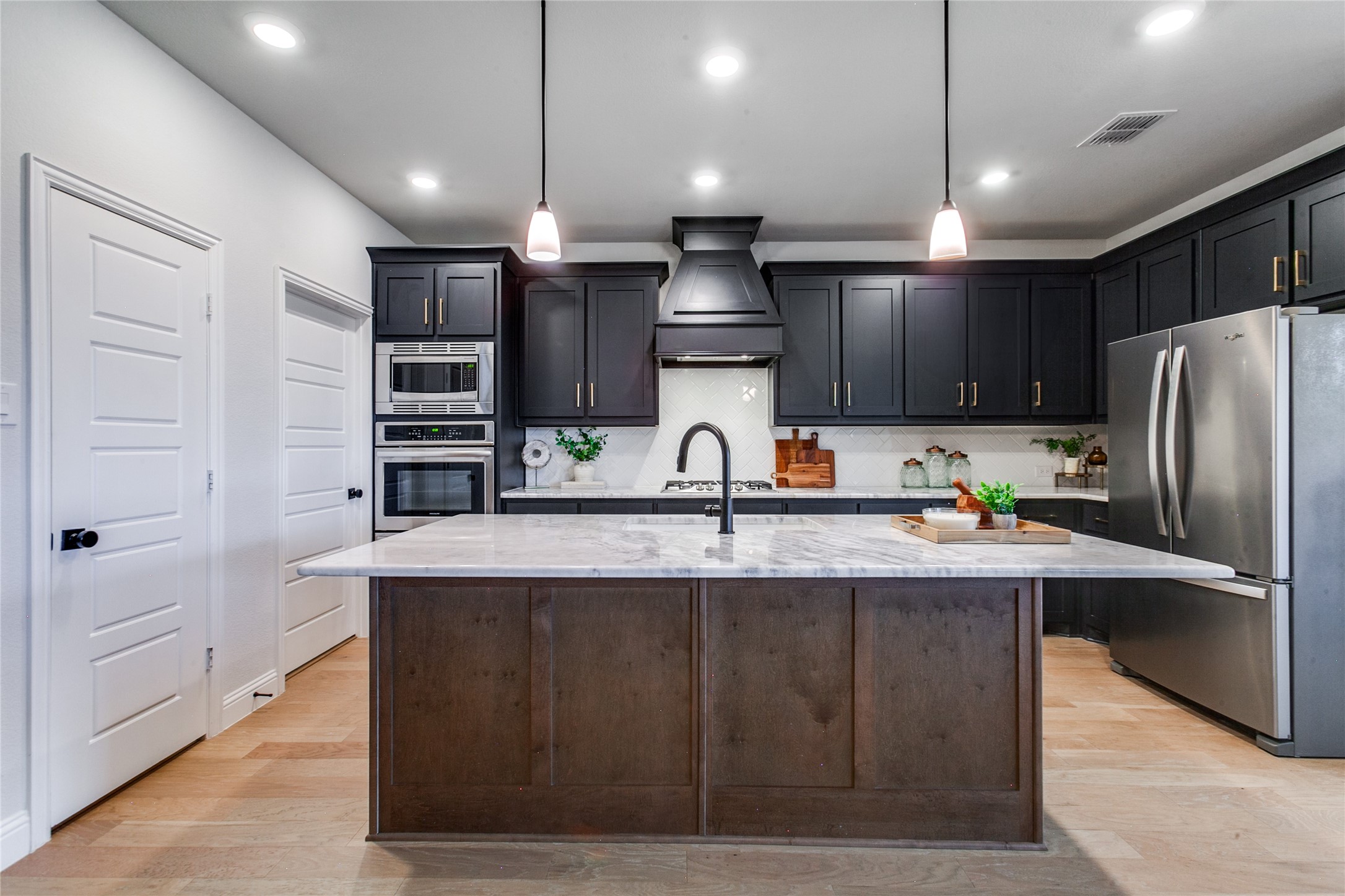 4013 Mockingbird Lane