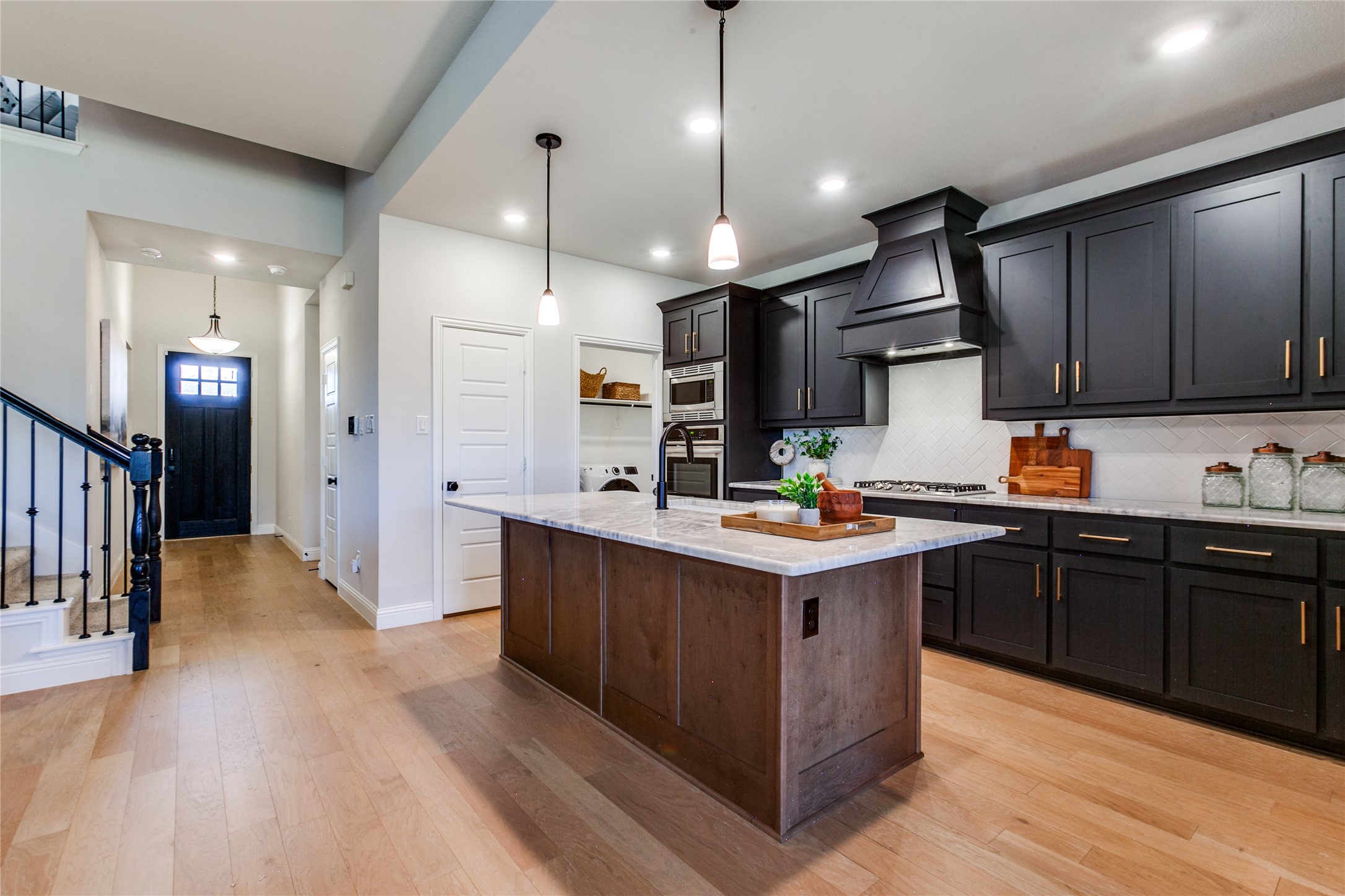 4013 Mockingbird Lane