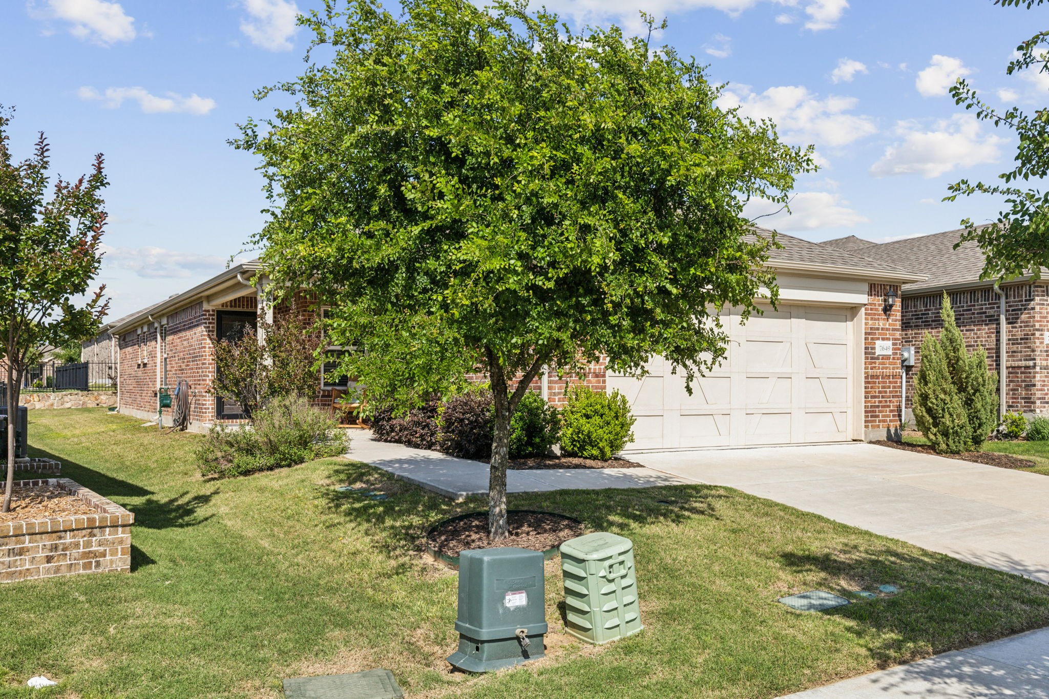 7649 Heritage Drive