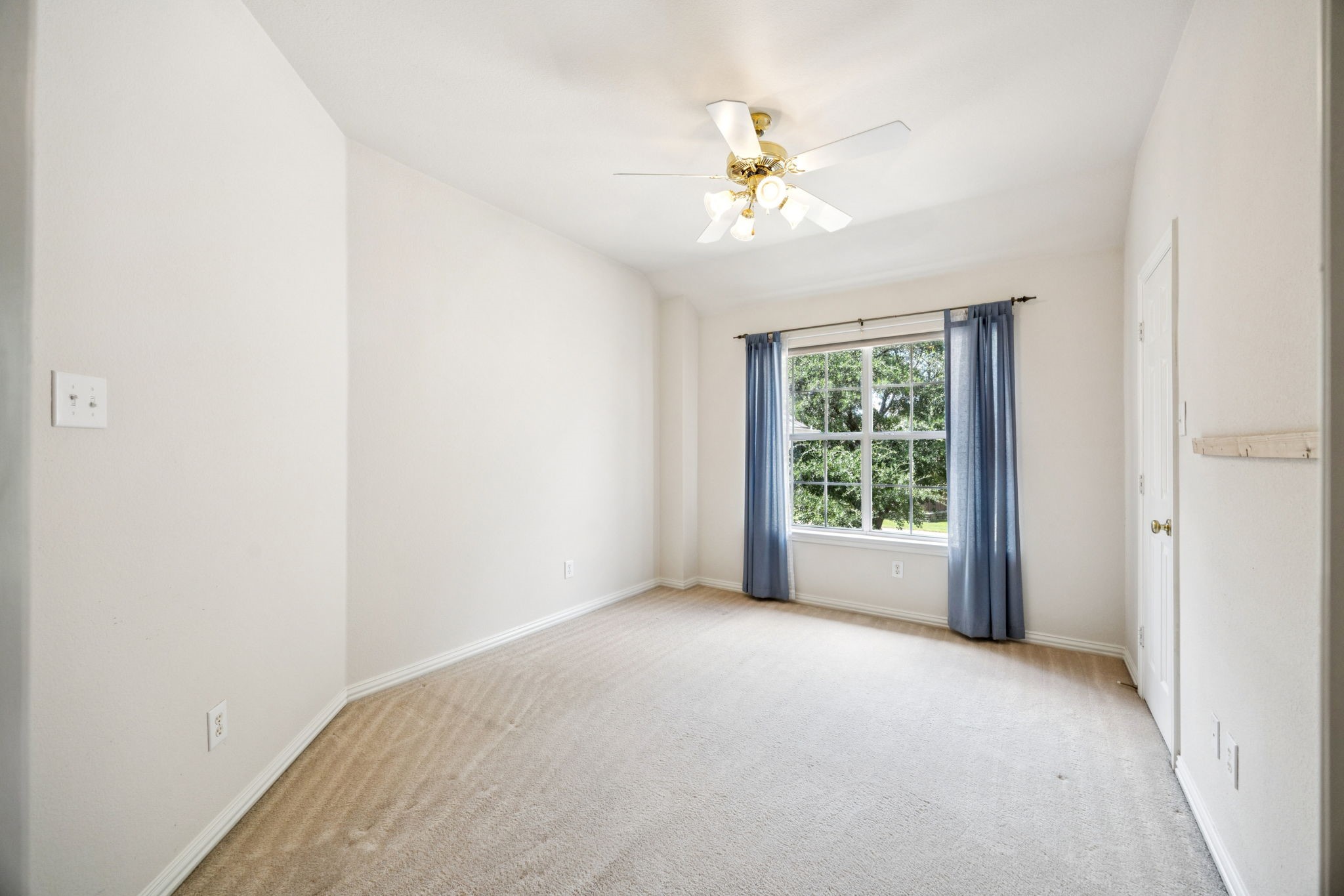 3301 Gillespie Road