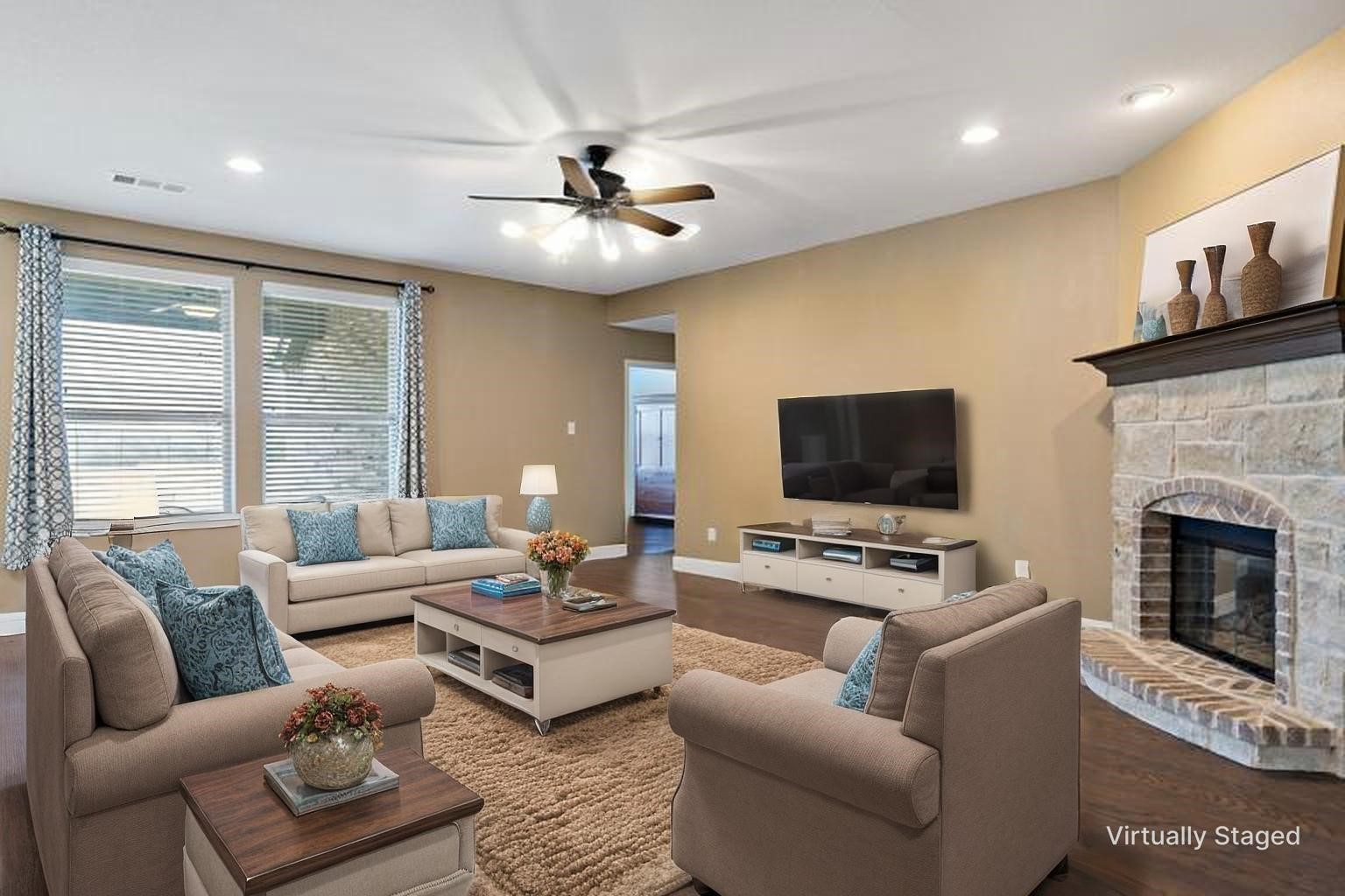 1209 Roadrunner Drive