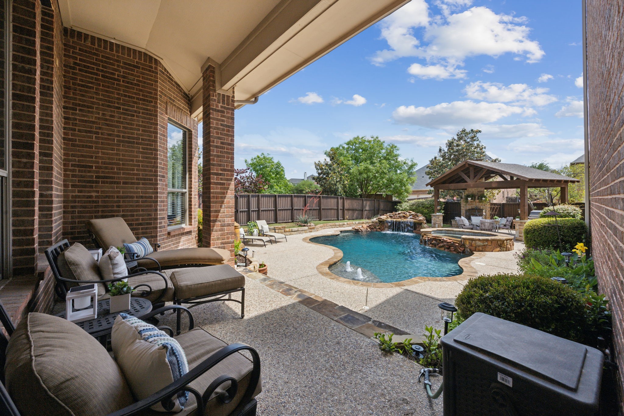 1041 Bandelier Drive