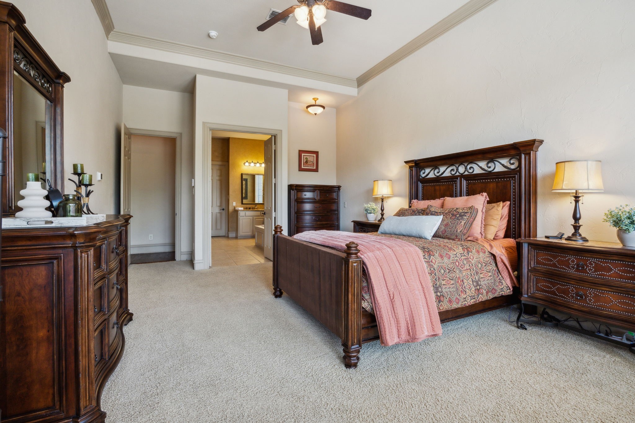 1041 Bandelier Drive