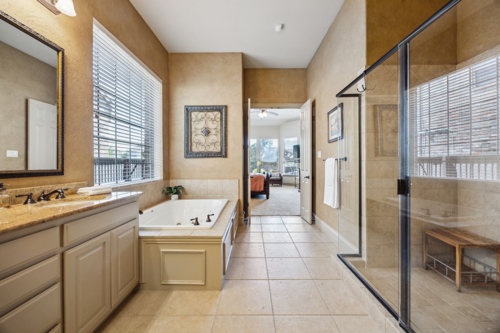 1041 Bandelier Drive