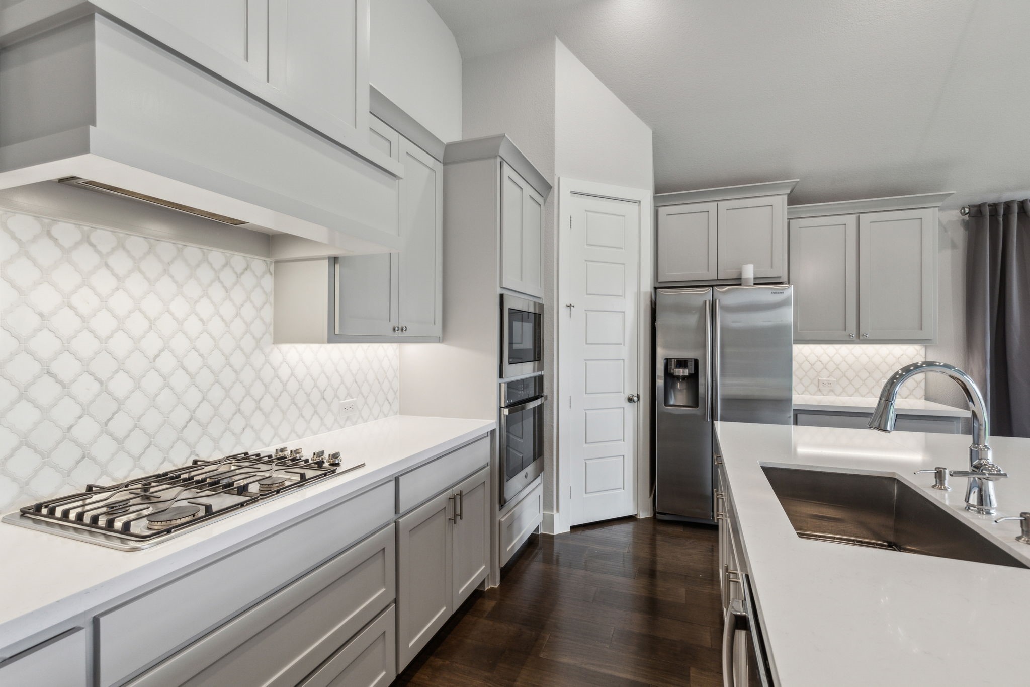 1108 Sandgate Drive