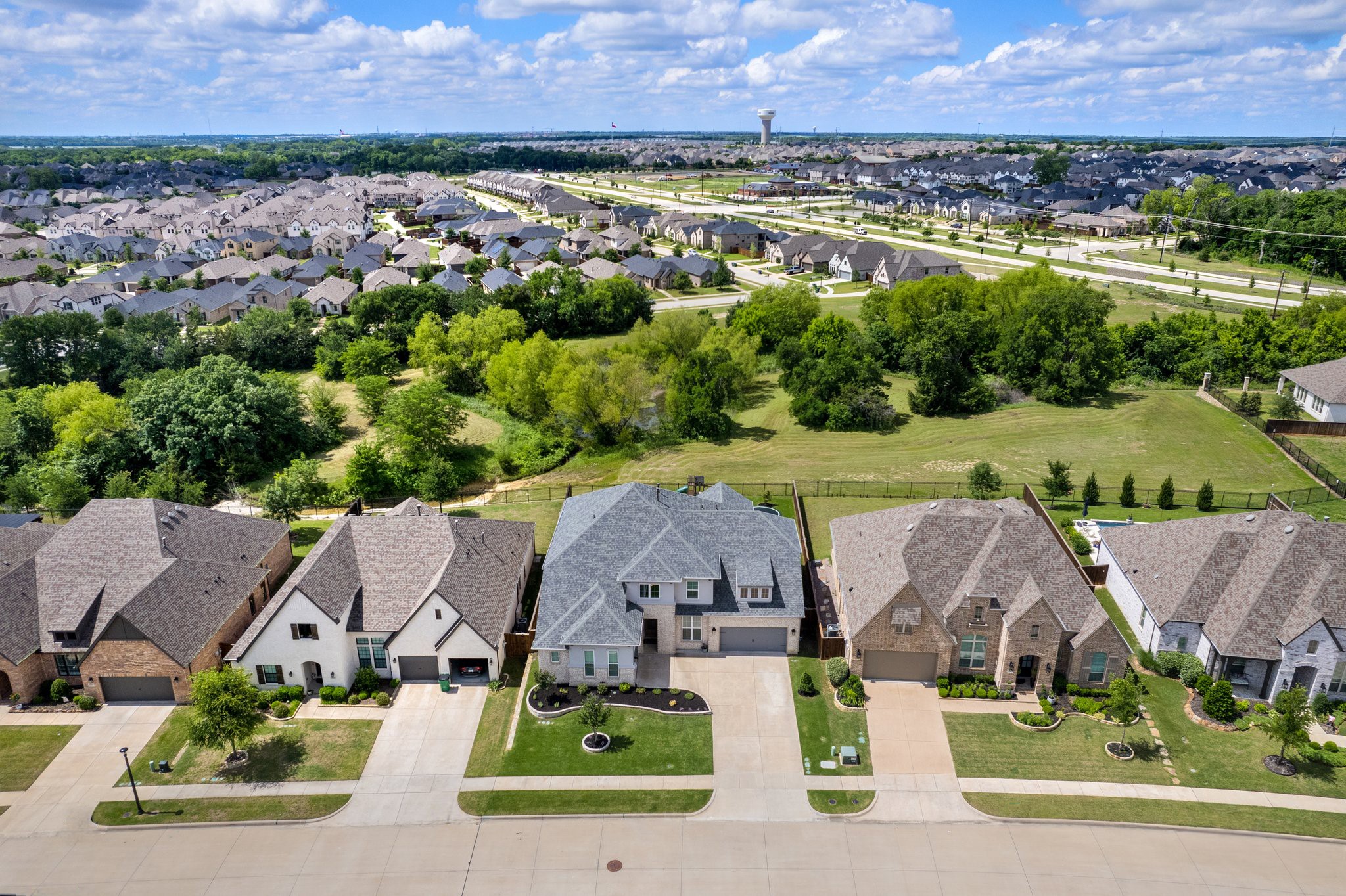 8609 Autumn Lake Trail