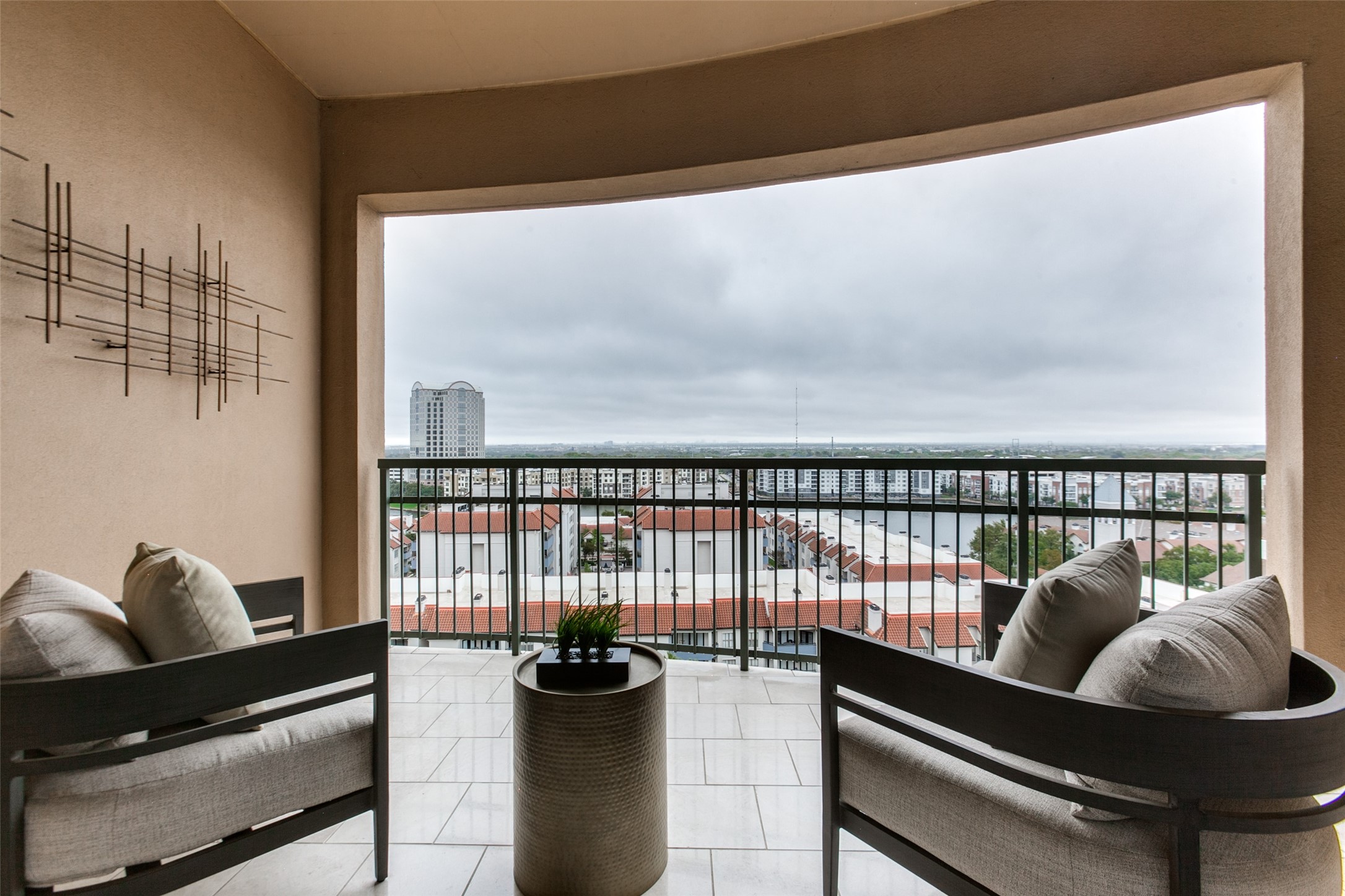 330 Las Colinas Boulevard E 1204