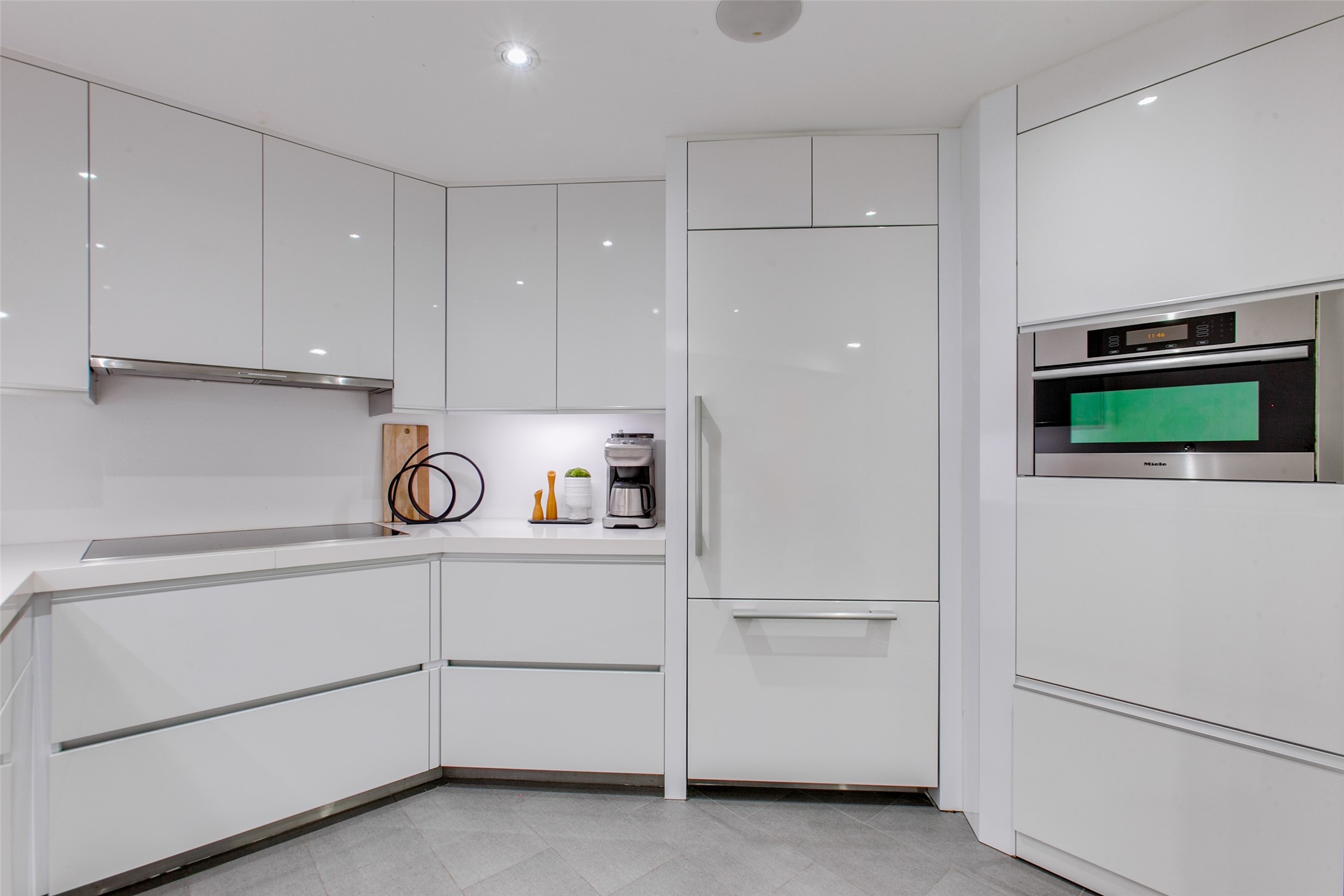 330 Las Colinas Boulevard E 1204