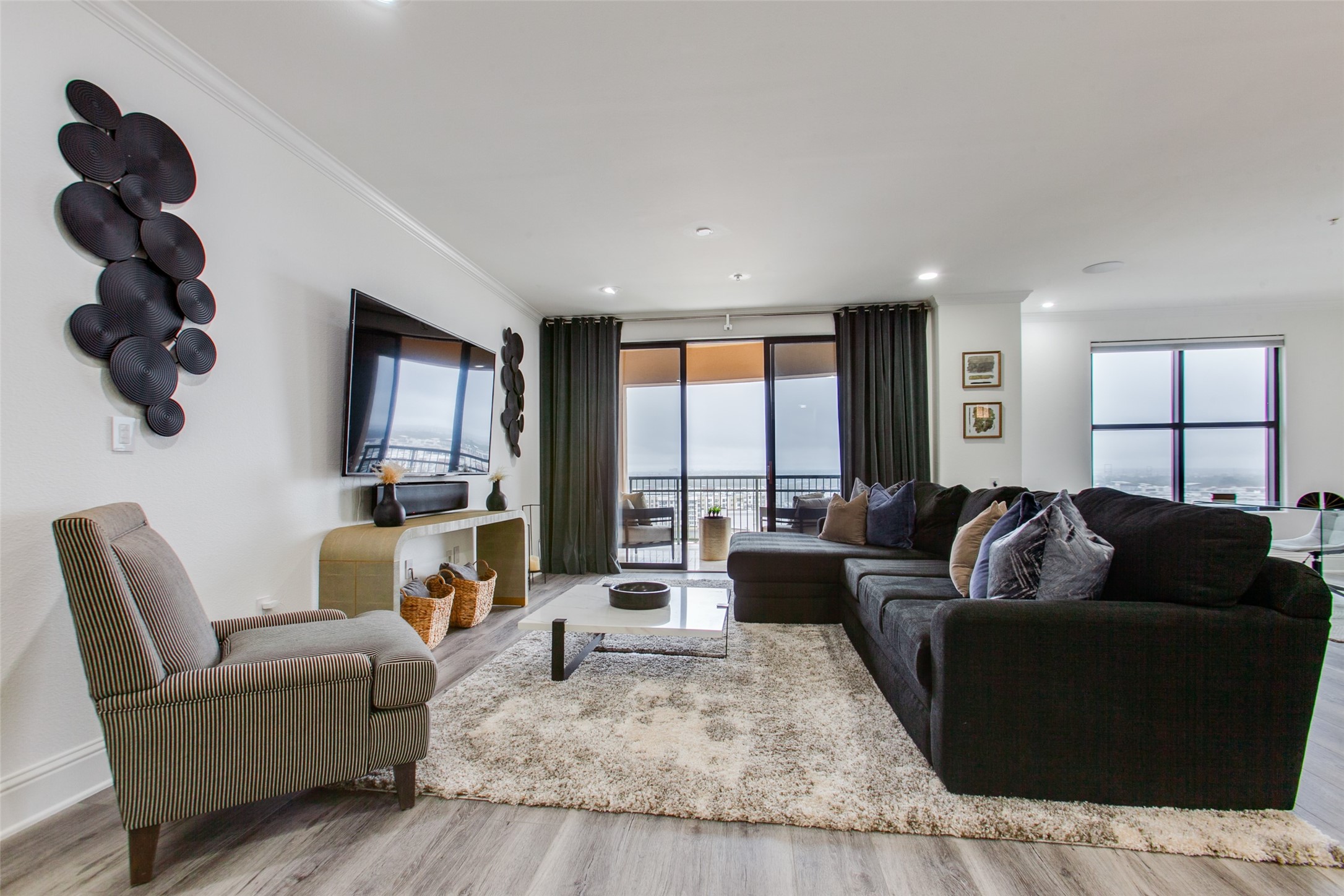 330 Las Colinas Boulevard E 1204