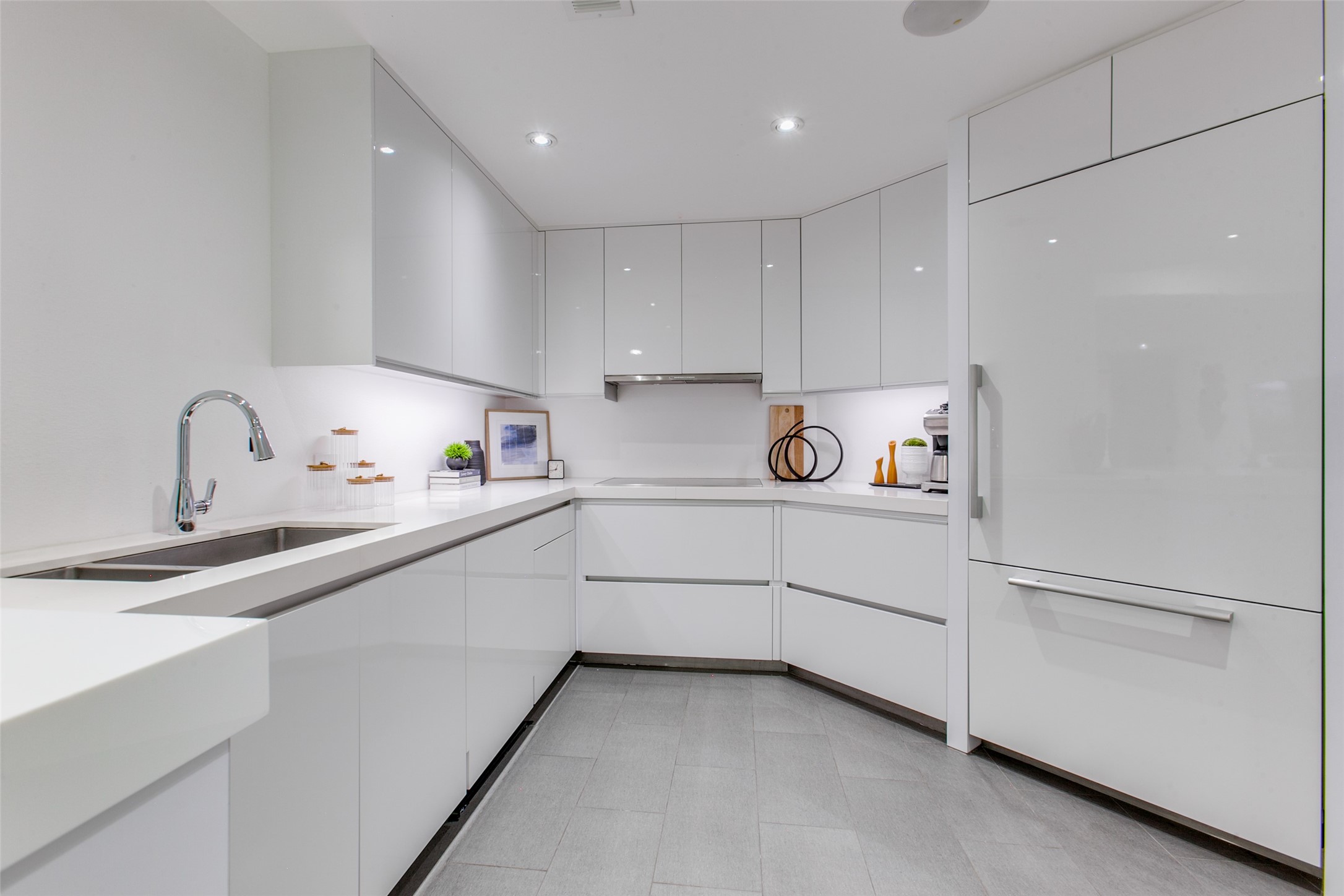 330 Las Colinas Boulevard E 1204