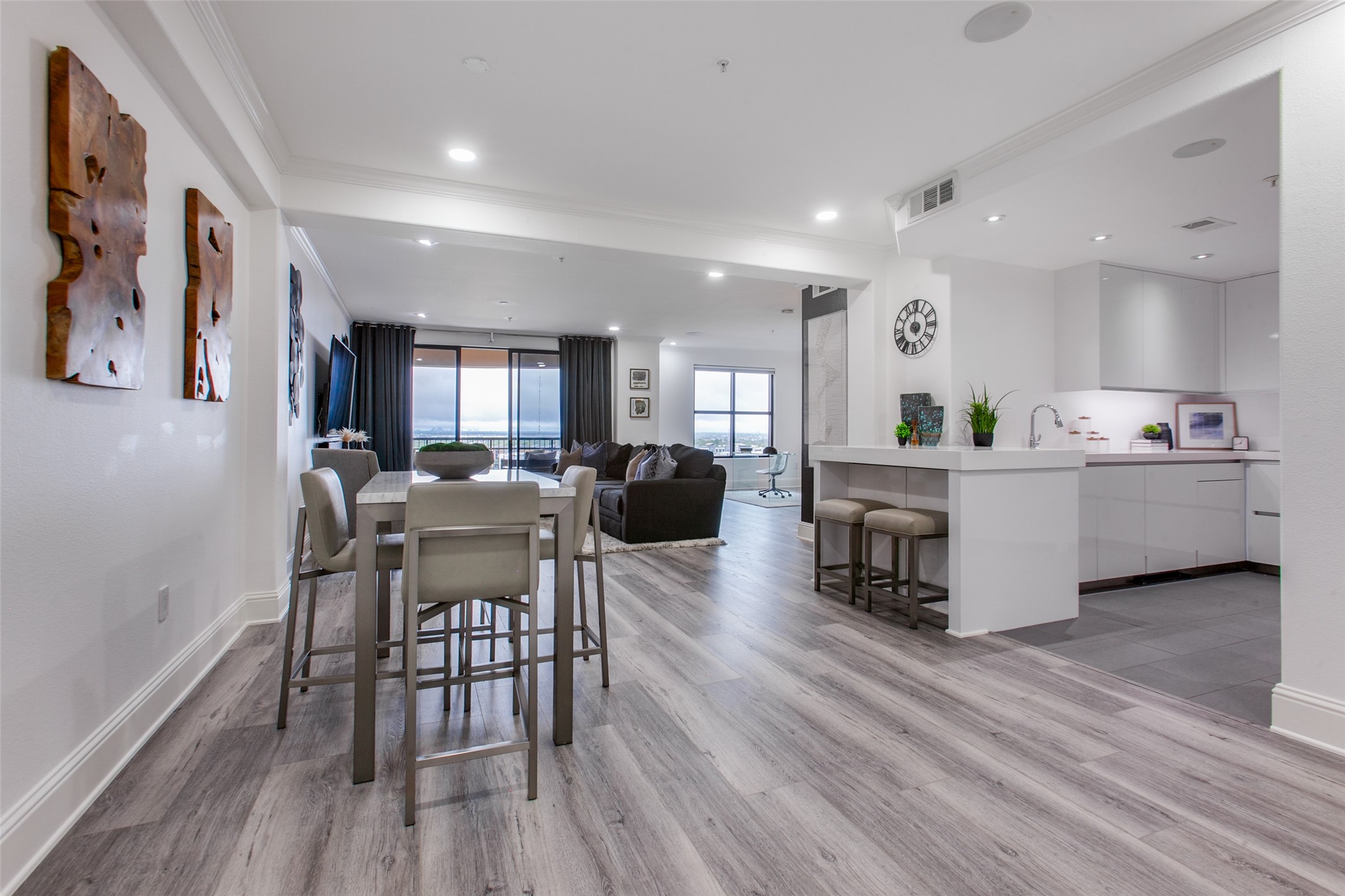 330 Las Colinas Boulevard E 1204