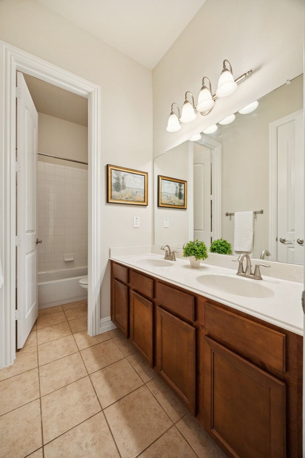 5809 Sterling Trail