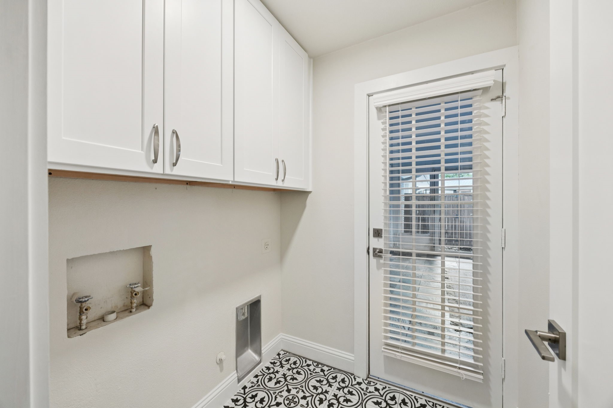 3664 Janlyn Lane
