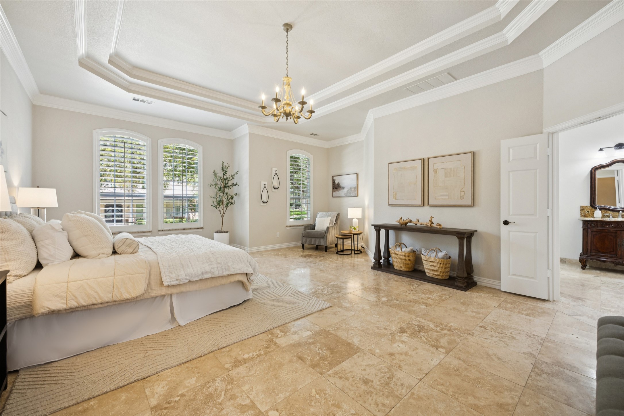 4871 Voyager Drive