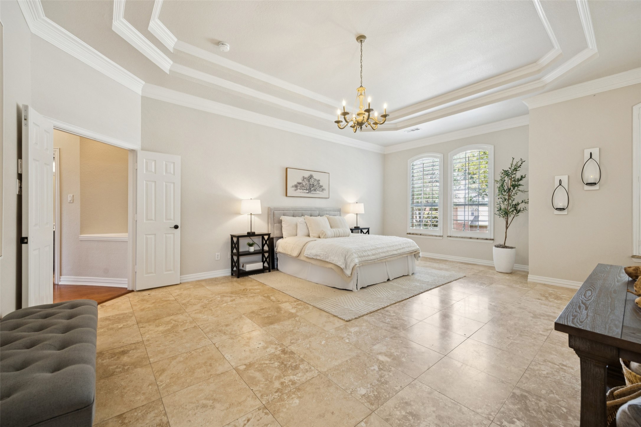 4871 Voyager Drive