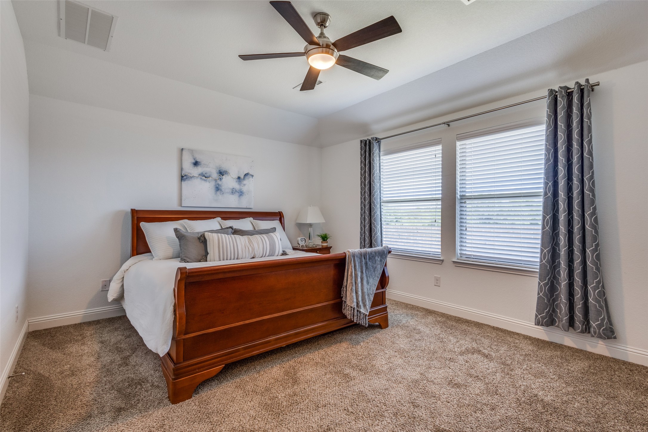 1209 Roadrunner Drive