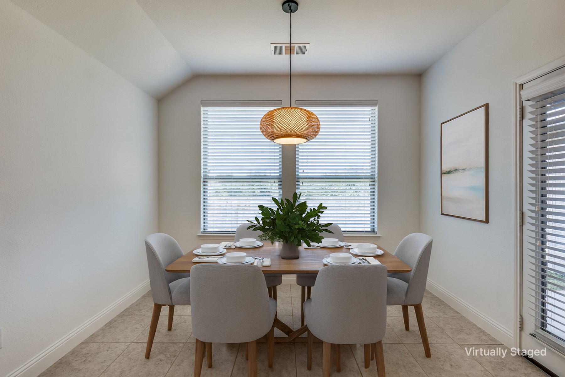 1209 Roadrunner Drive