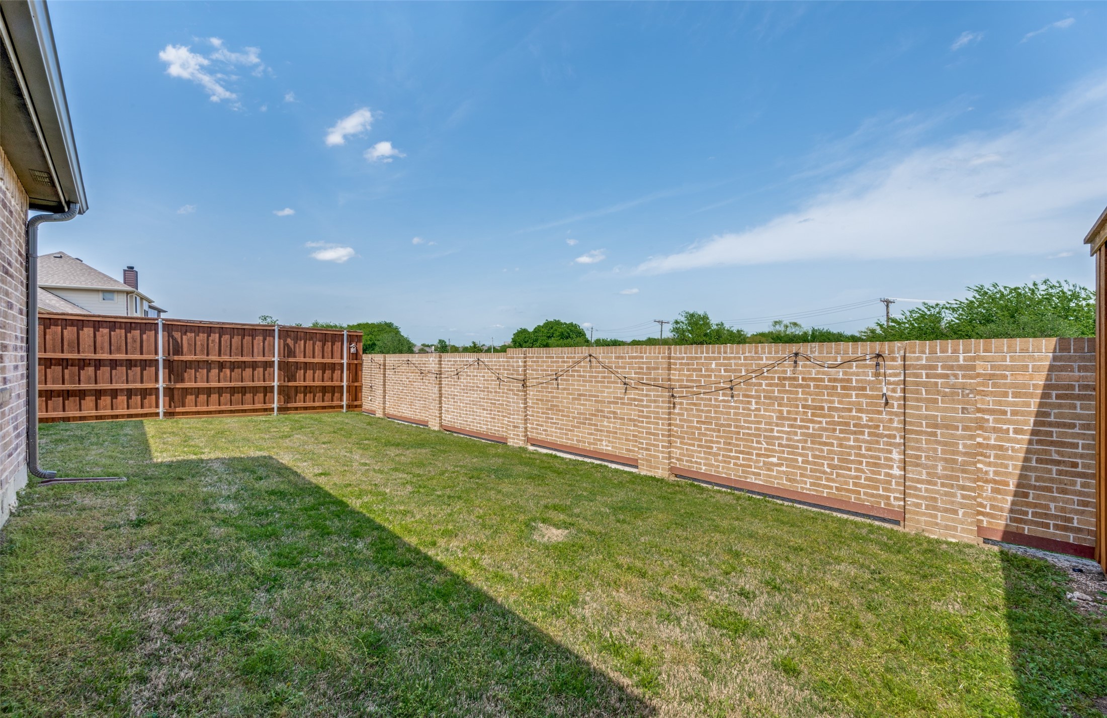1209 Roadrunner Drive