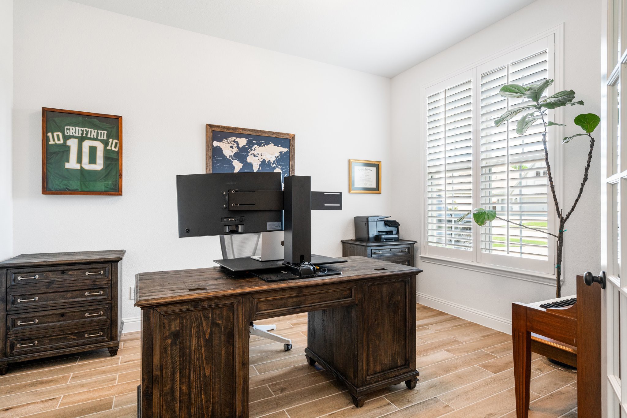 8609 Autumn Lake Trail