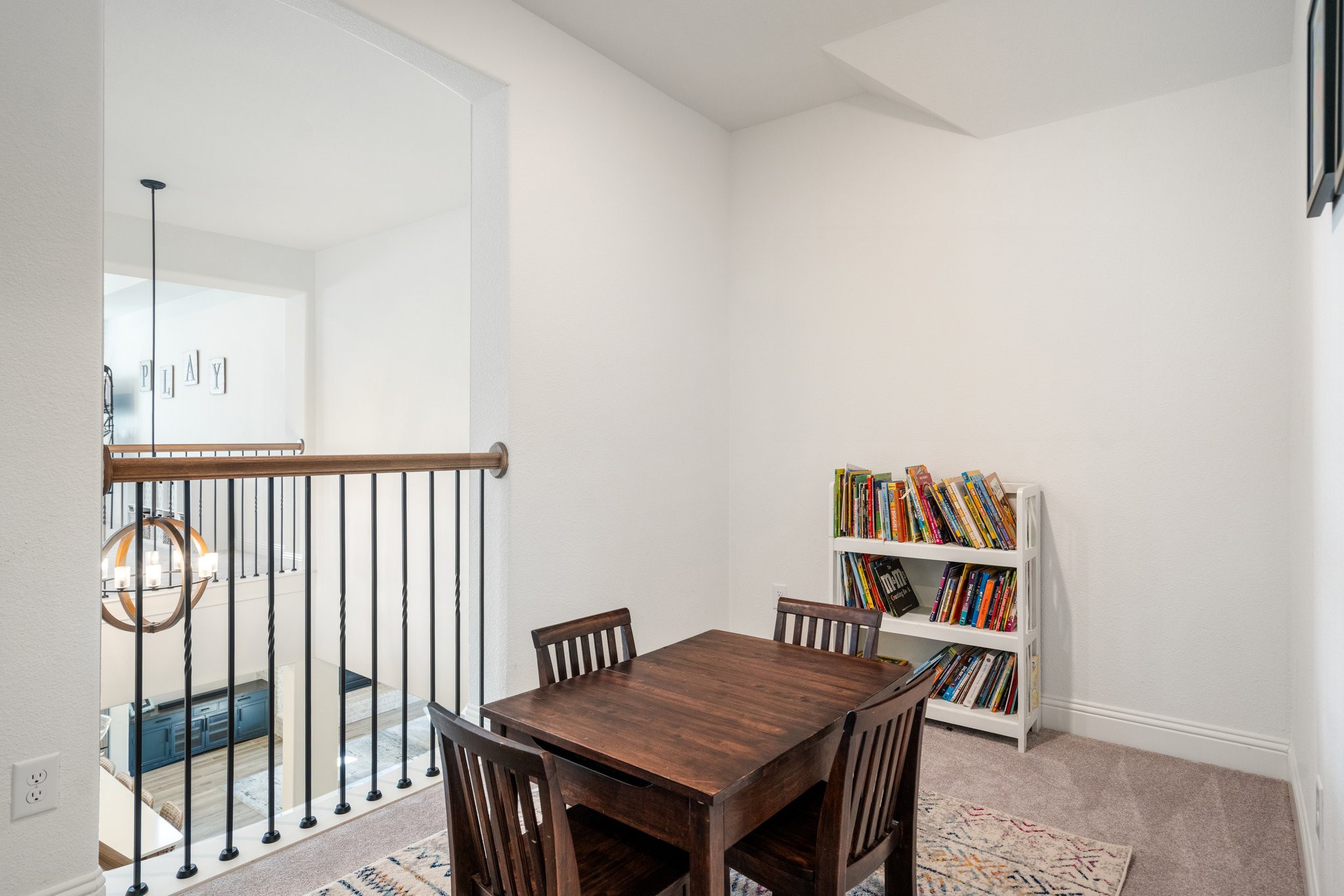 8609 Autumn Lake Trail