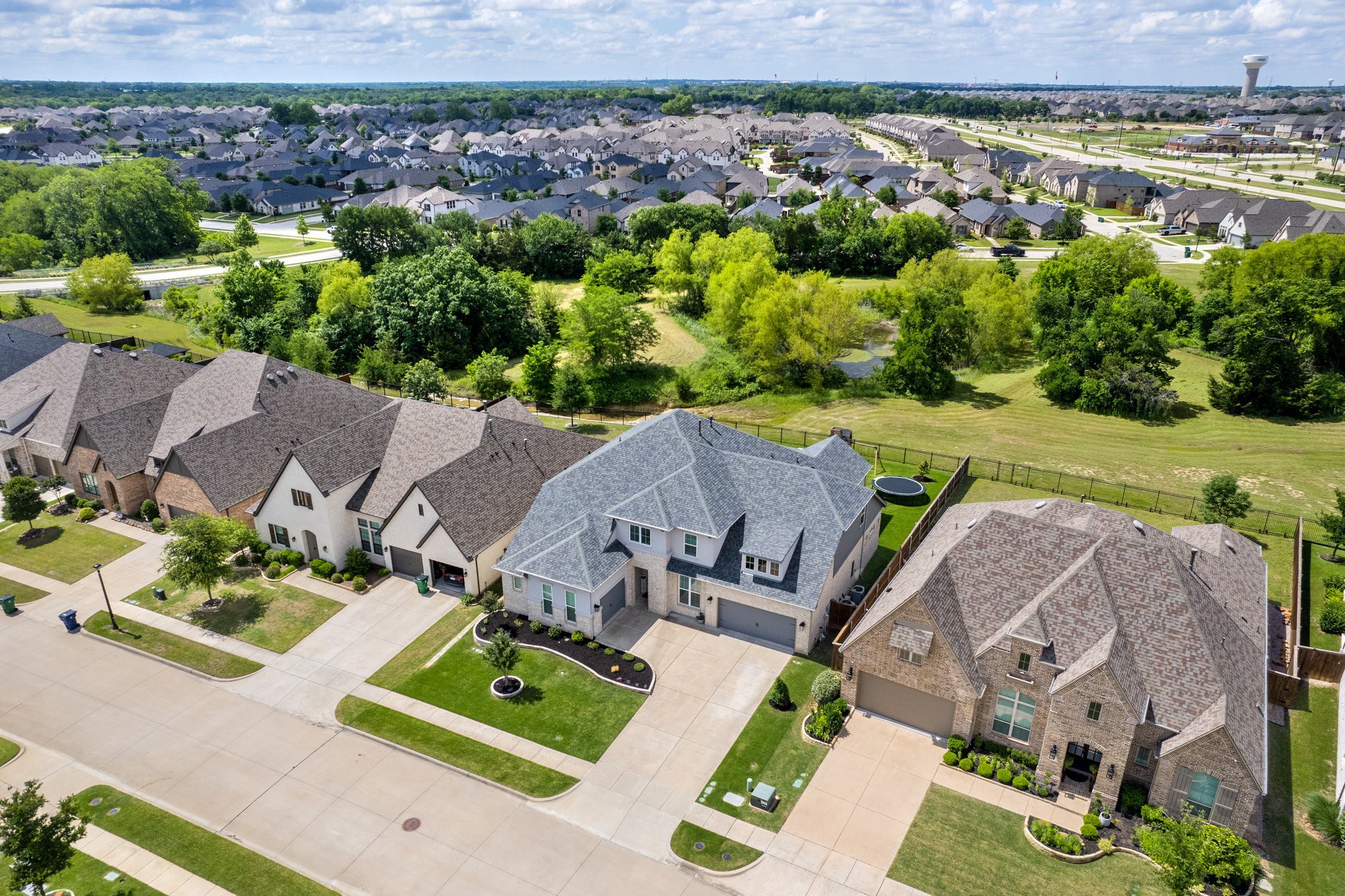 8609 Autumn Lake Trail