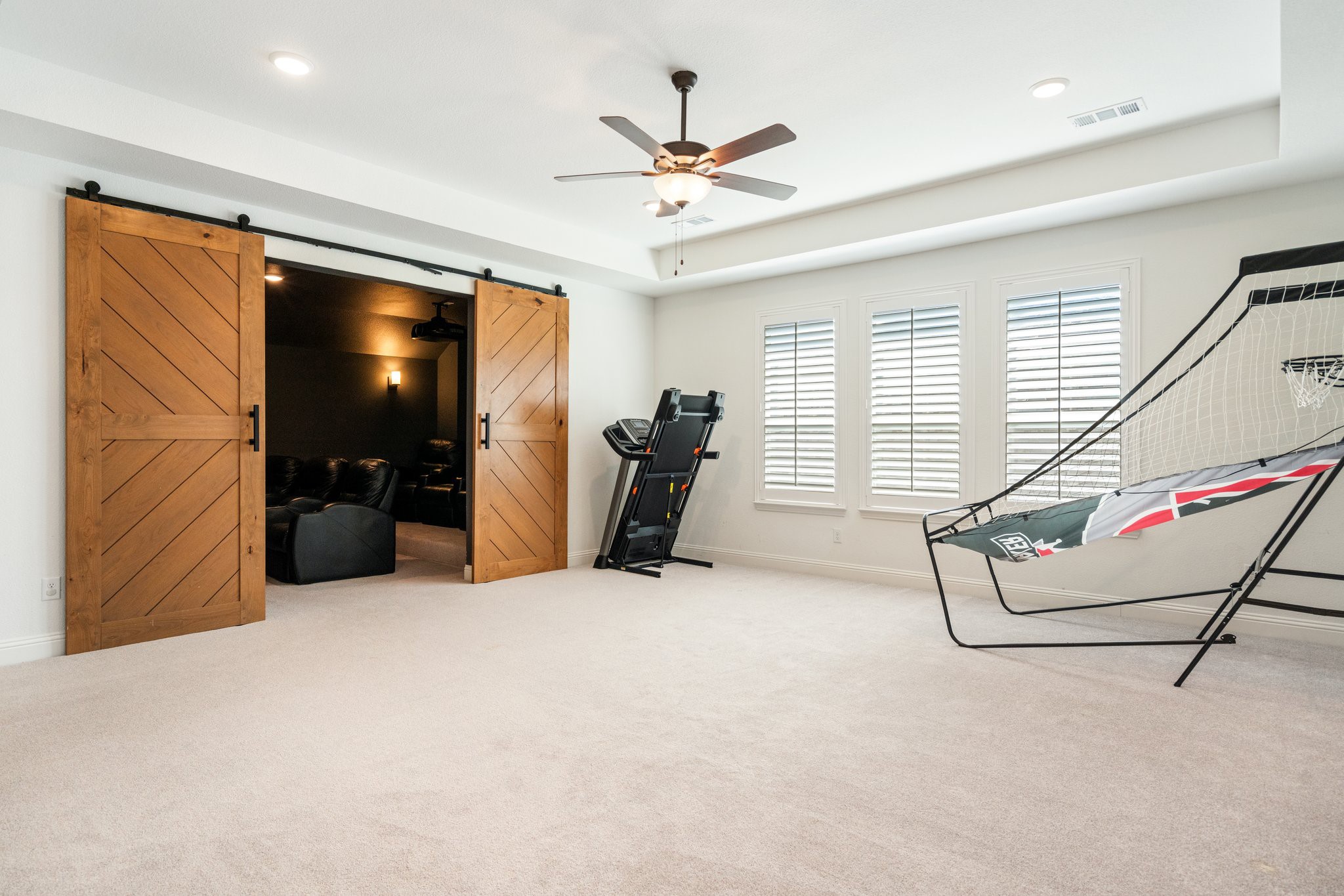 8609 Autumn Lake Trail