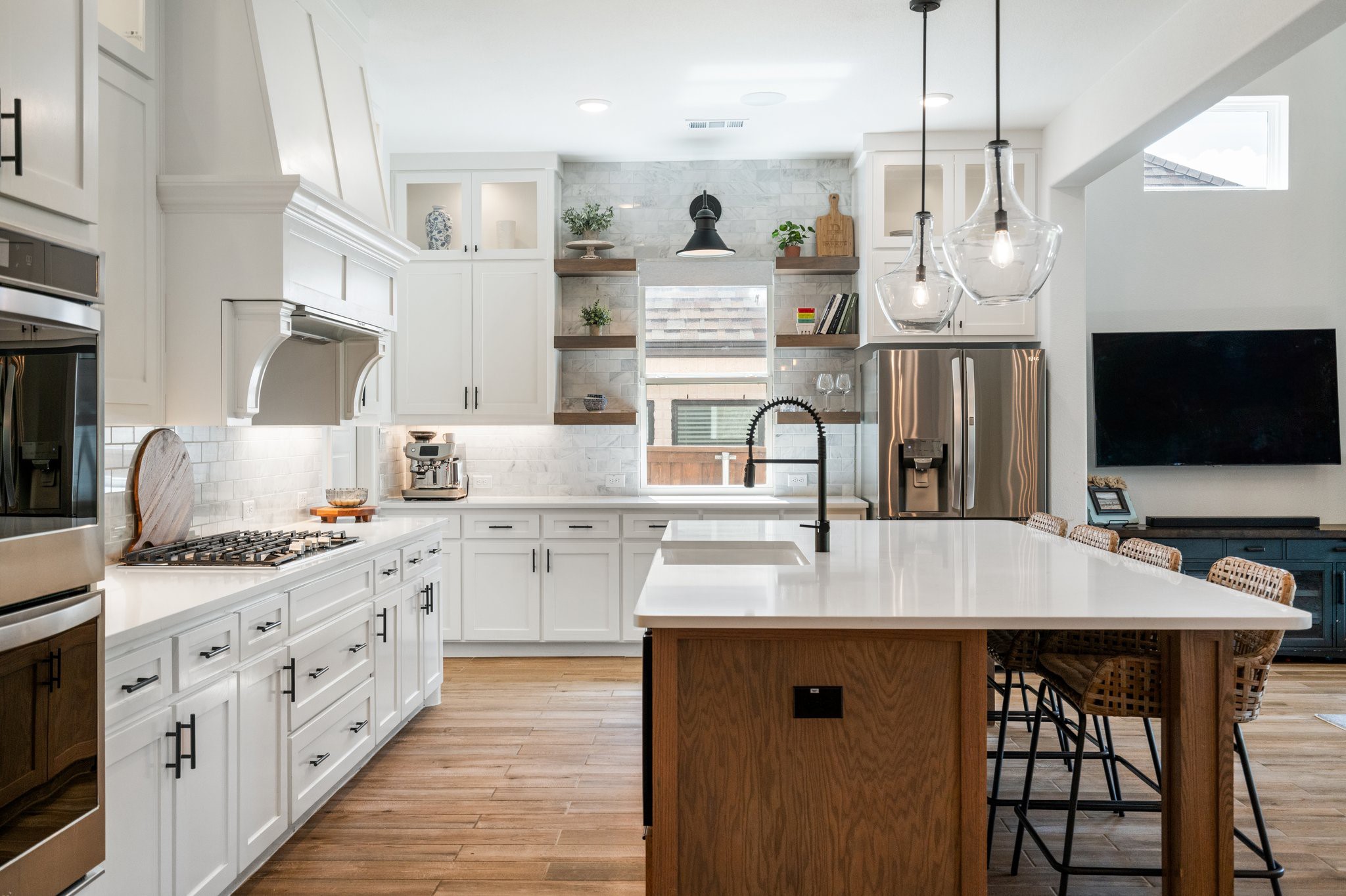 8609 Autumn Lake Trail