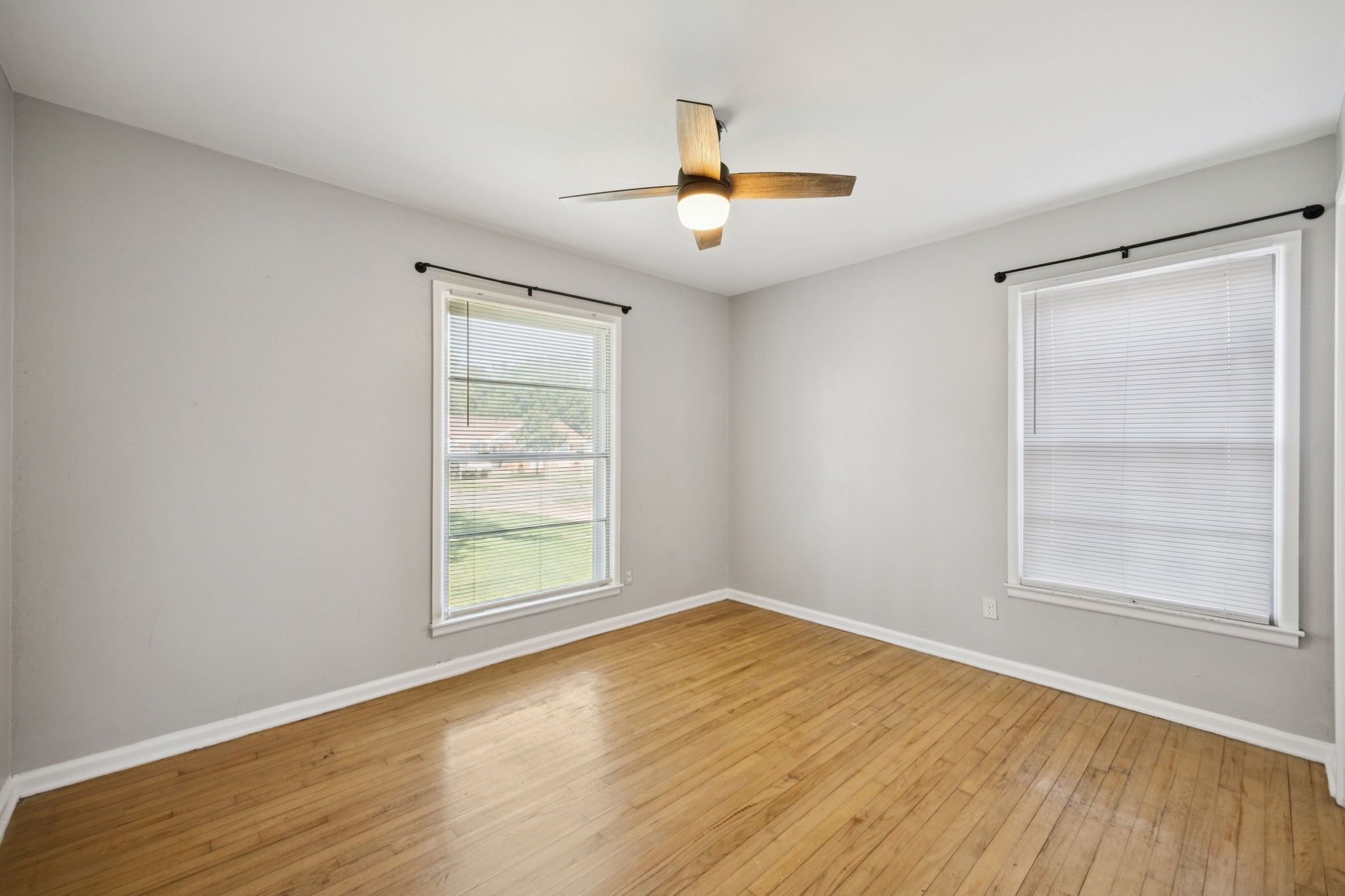 8620 Woodcastle Drive