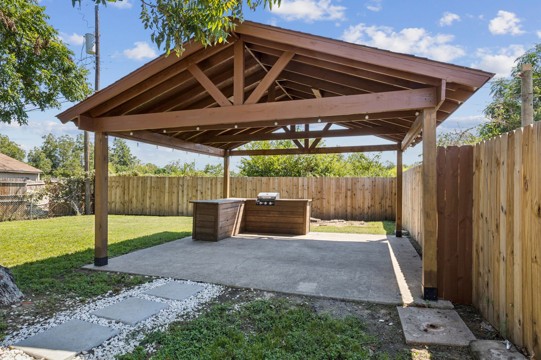 8620 Woodcastle Drive