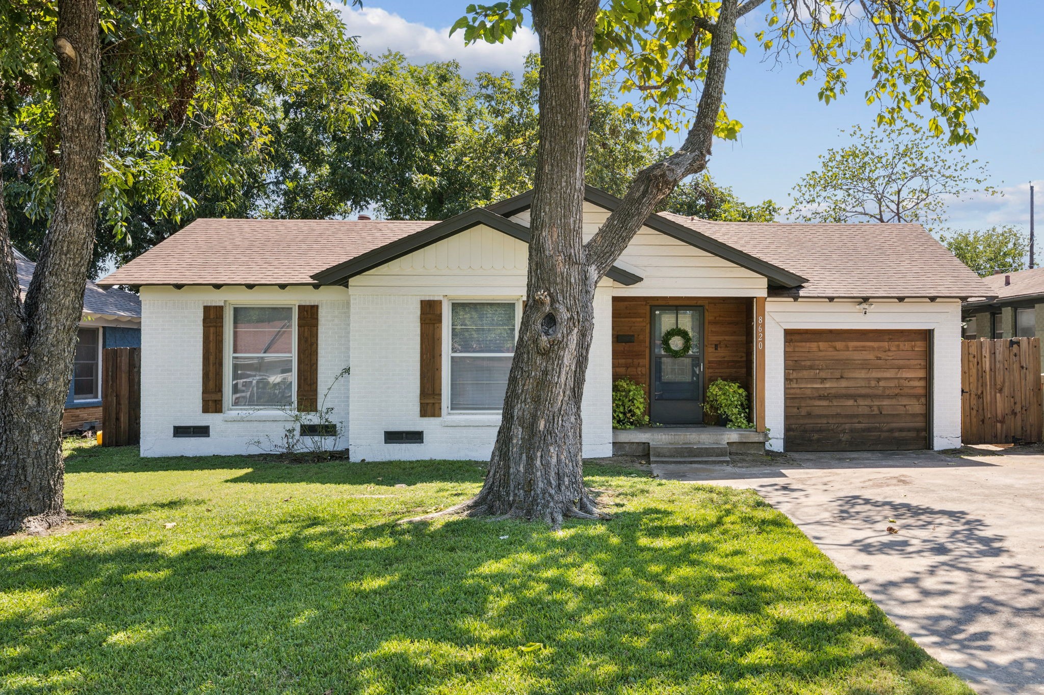 8620 Woodcastle Drive