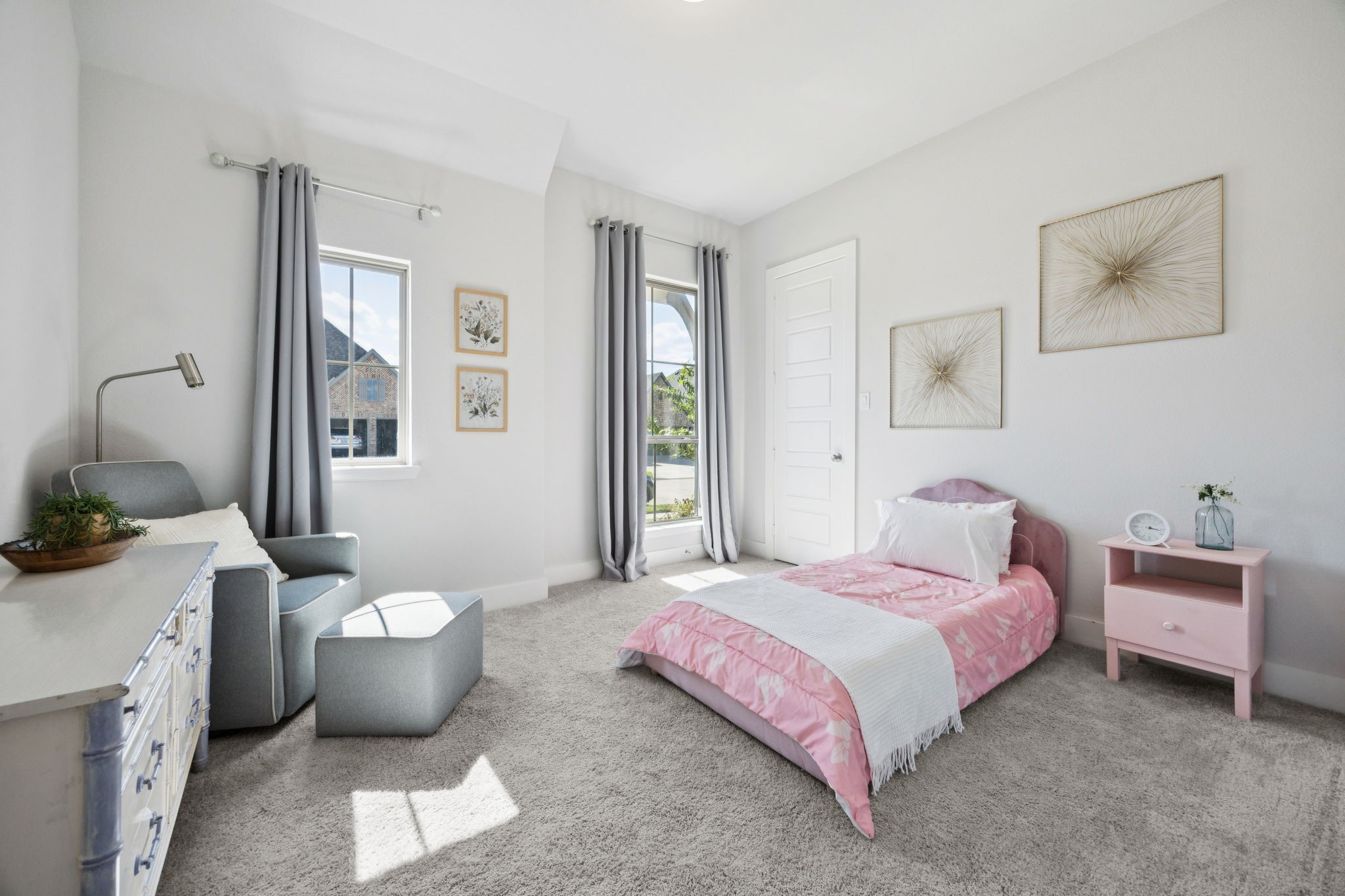 1108 Sandgate Drive