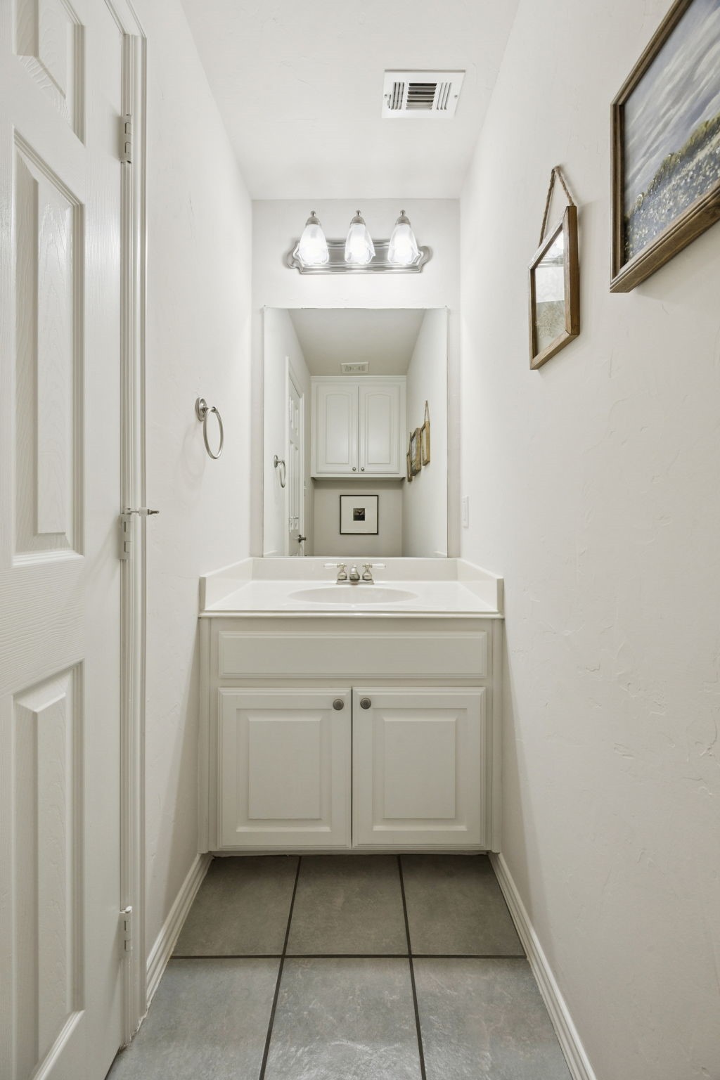 3313 Ashford Lane