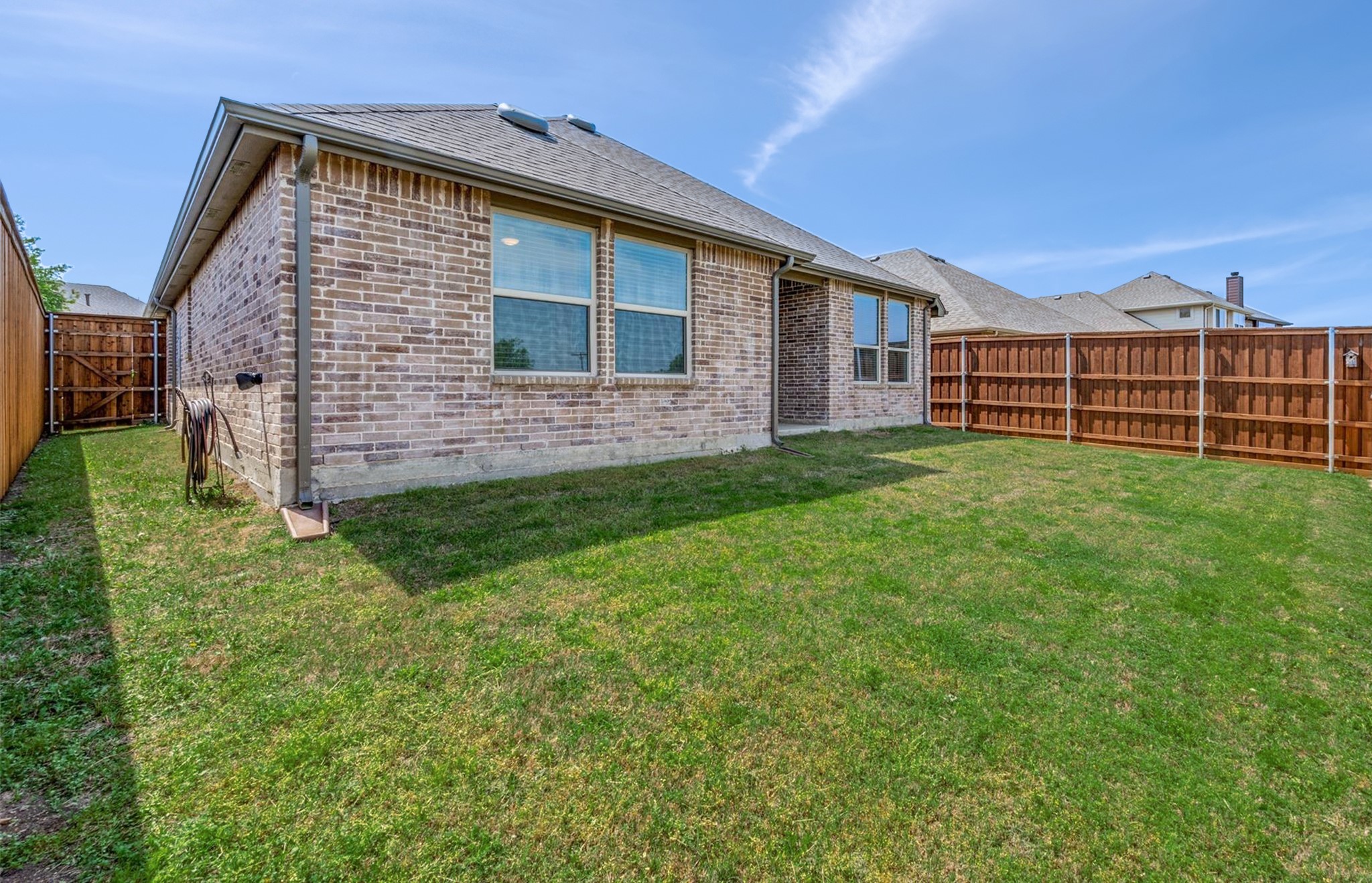 1209 Roadrunner Drive