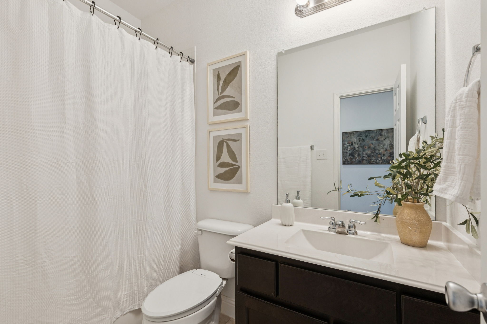 1209 Roadrunner Drive