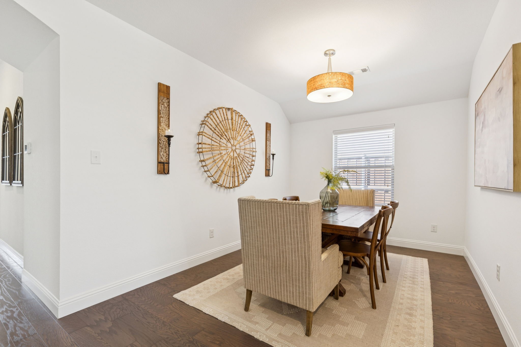 1209 Roadrunner Drive