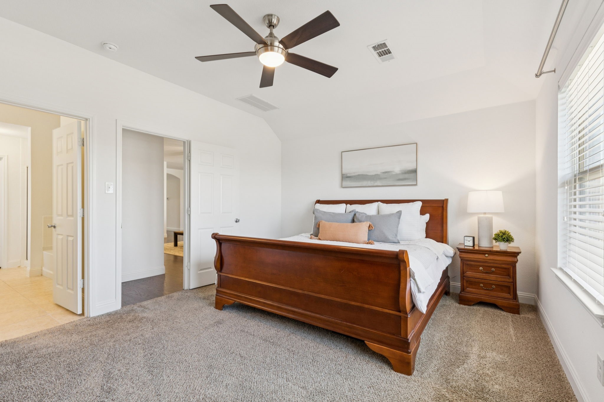 1209 Roadrunner Drive