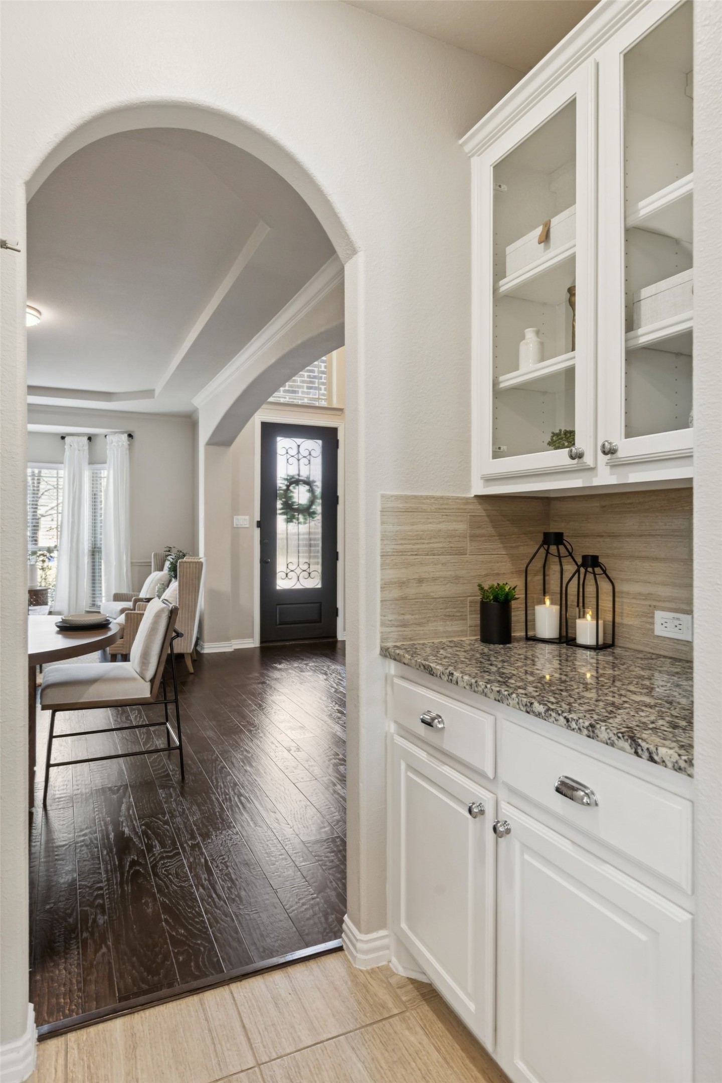 2312 Whitney Lane