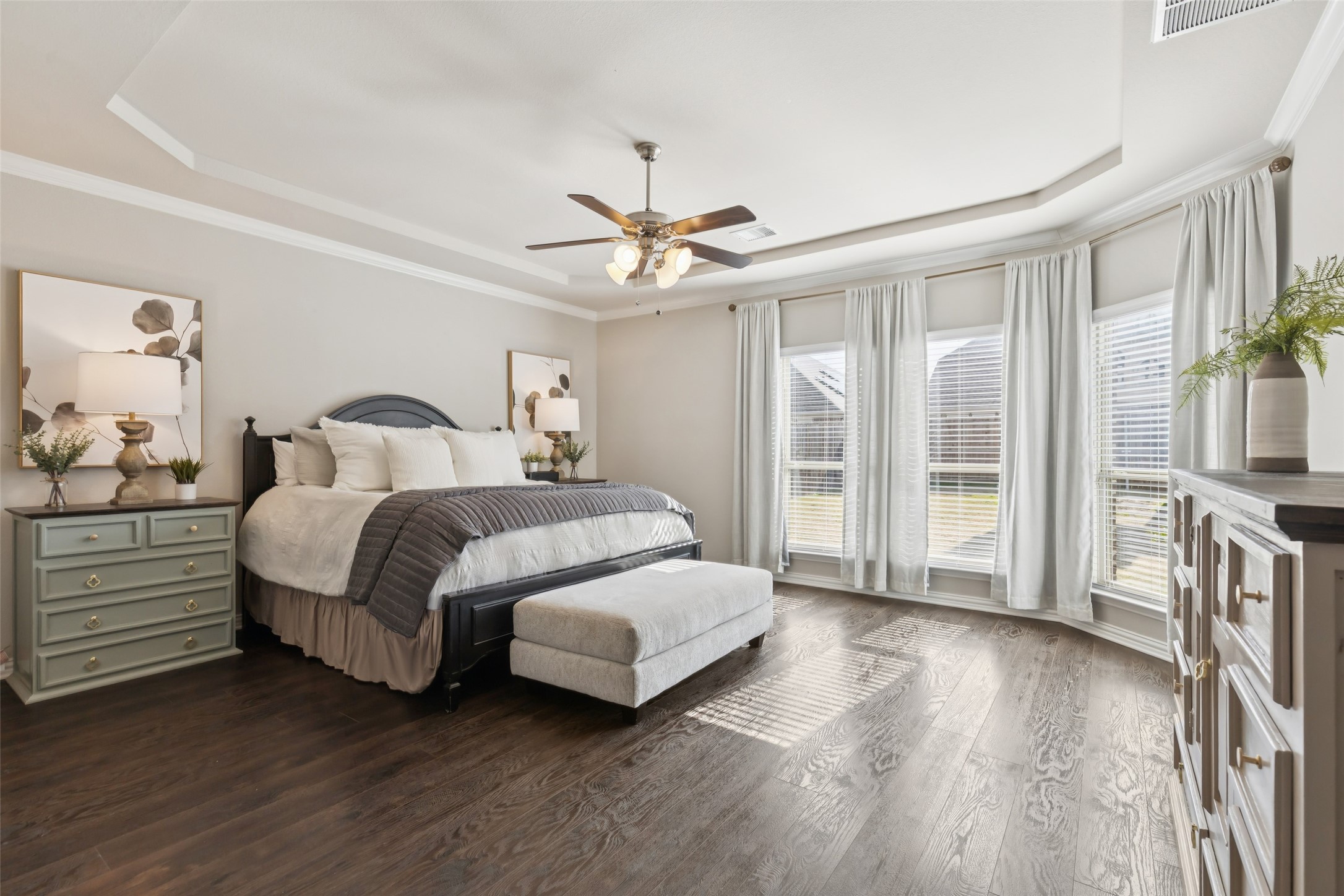2312 Whitney Lane