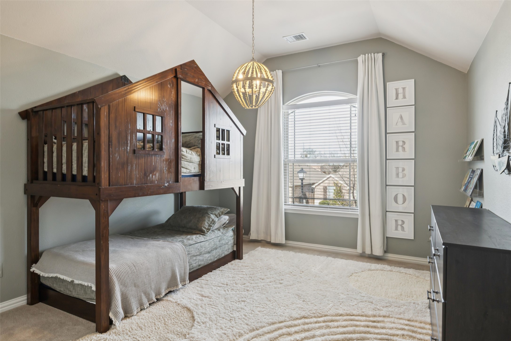 2312 Whitney Lane